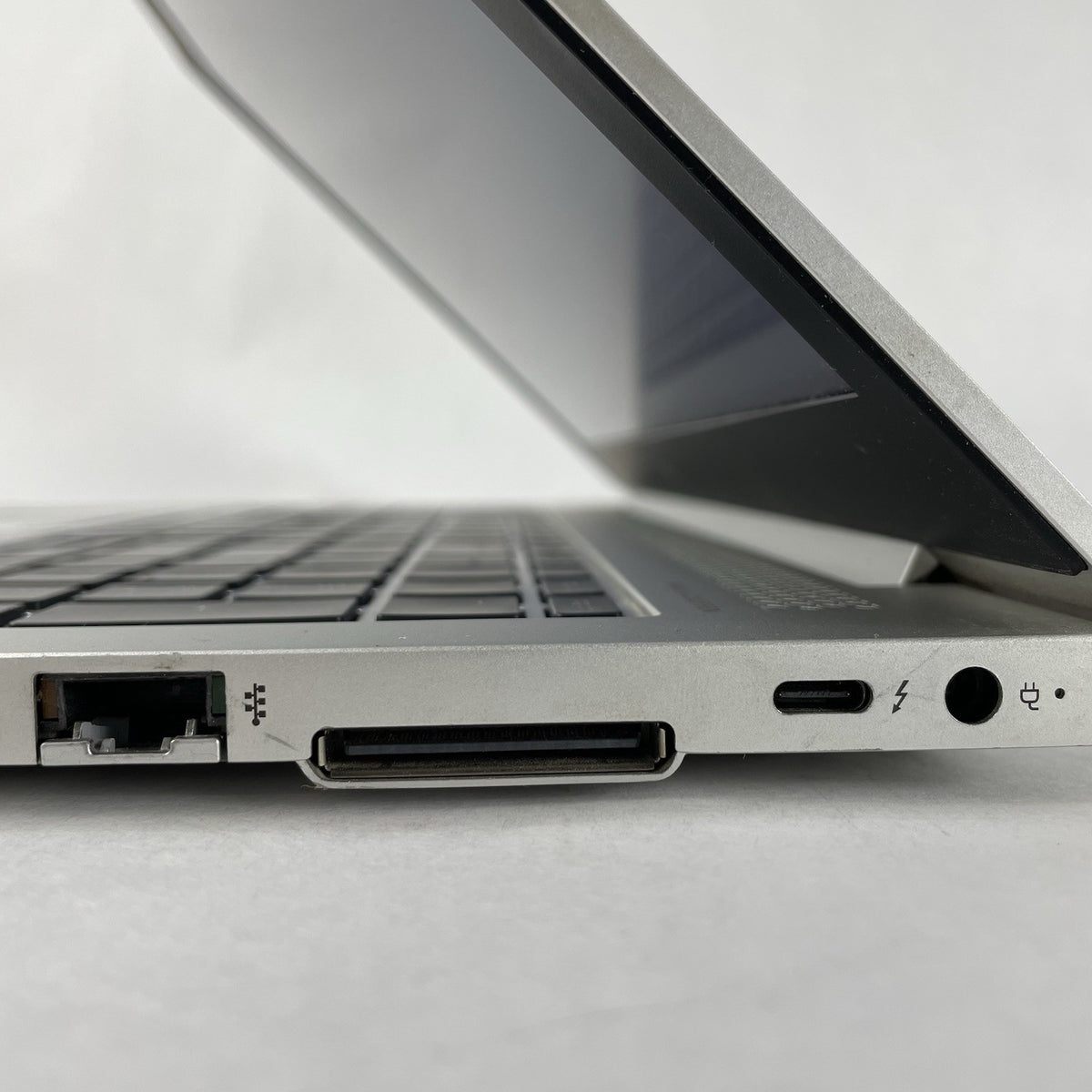 HP EliteBook 850 G5 15.6" i7-8650U 1.90 GHz 16 GB RAM No SSD/OS/AC - Keyboard9