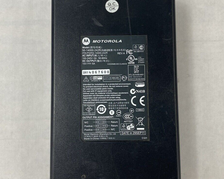 Lot of 3 Motorola 50-14000-242R 15V 5A Power Supply With Cable