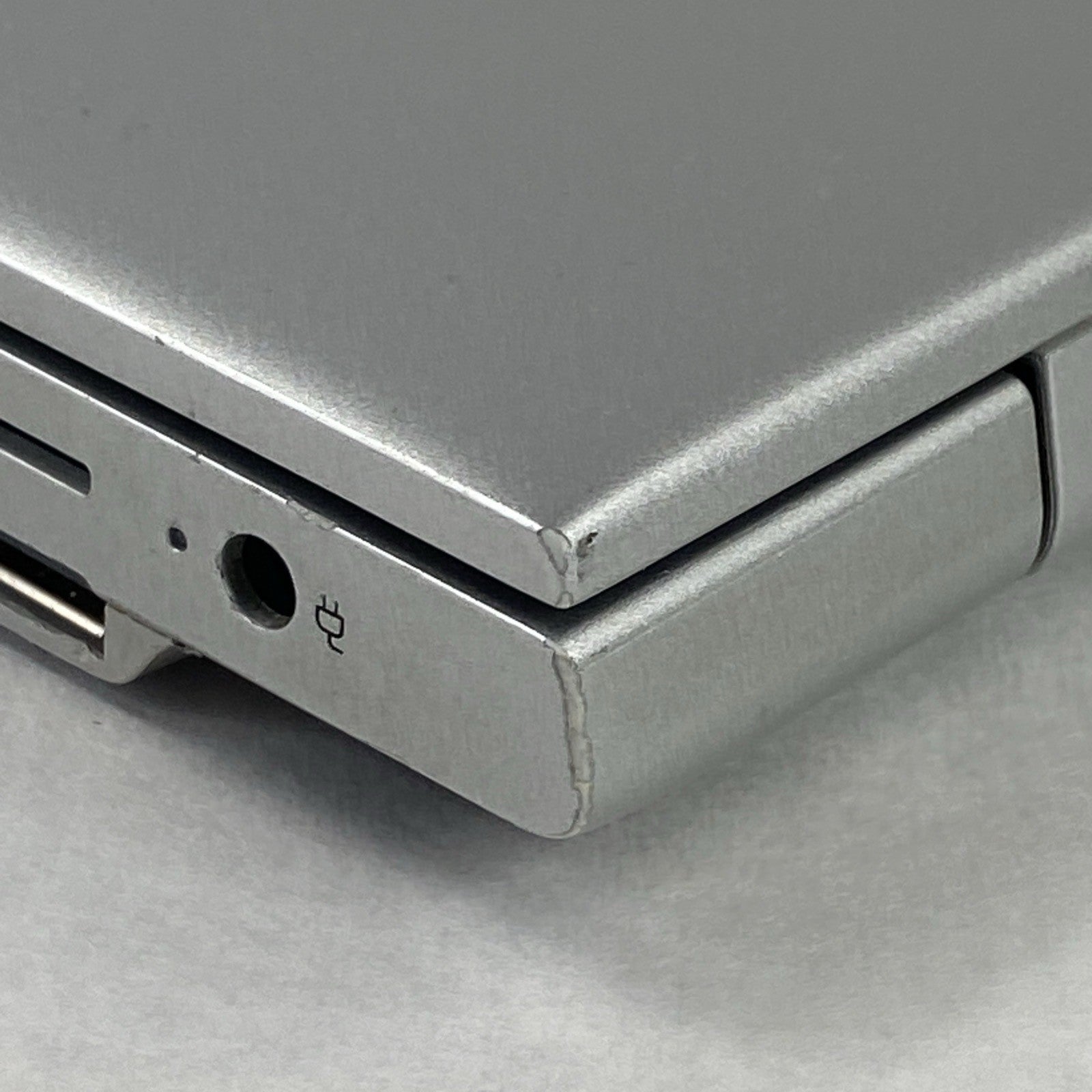 HP ProBook 650 G5 Intel Core i5-8365U 1.60 GHz 8GB RAM 15.6" No HDD No OS