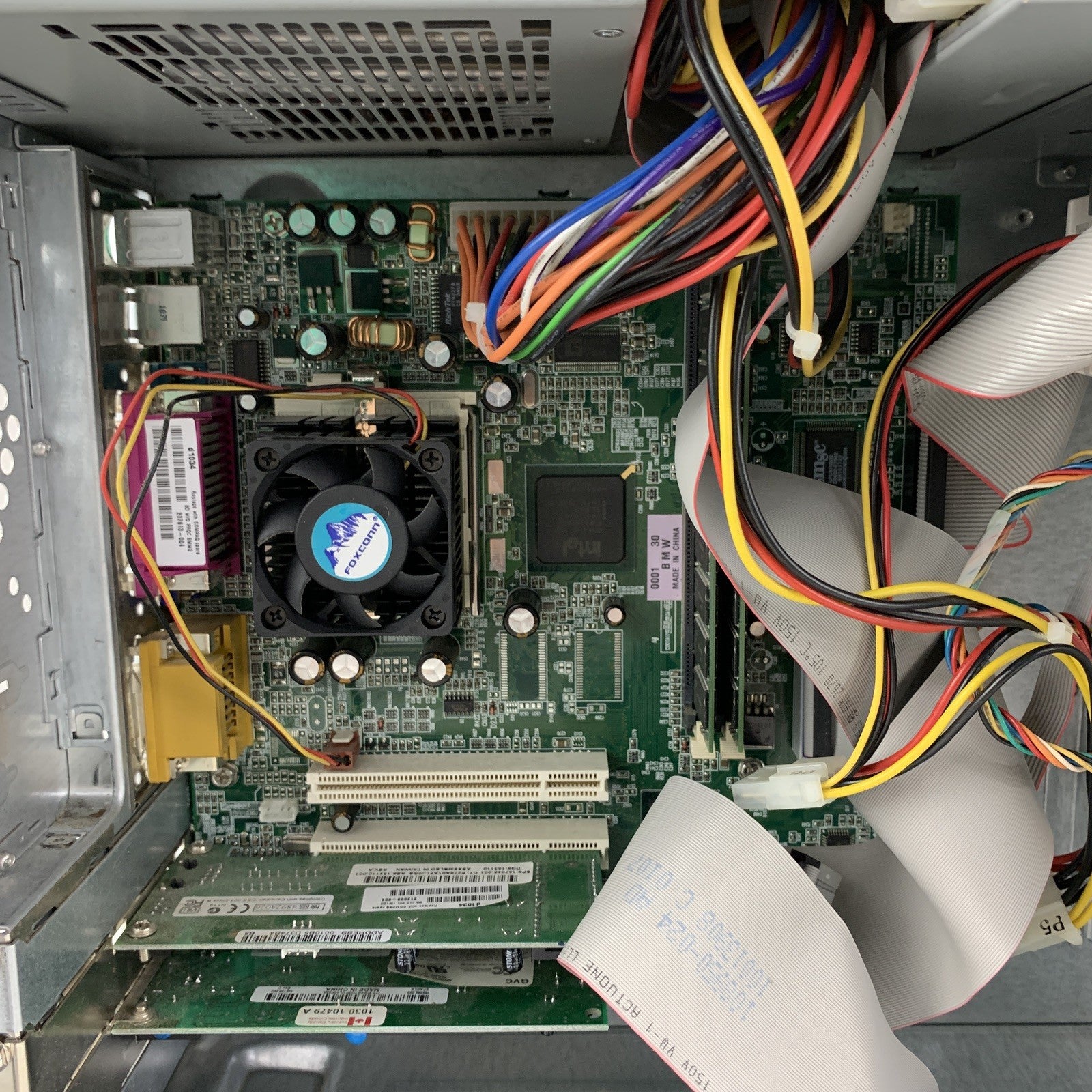 Compaq Presario 5010US Vintage Pentium III 866 MHz 256 MB RAM No OS No HDD