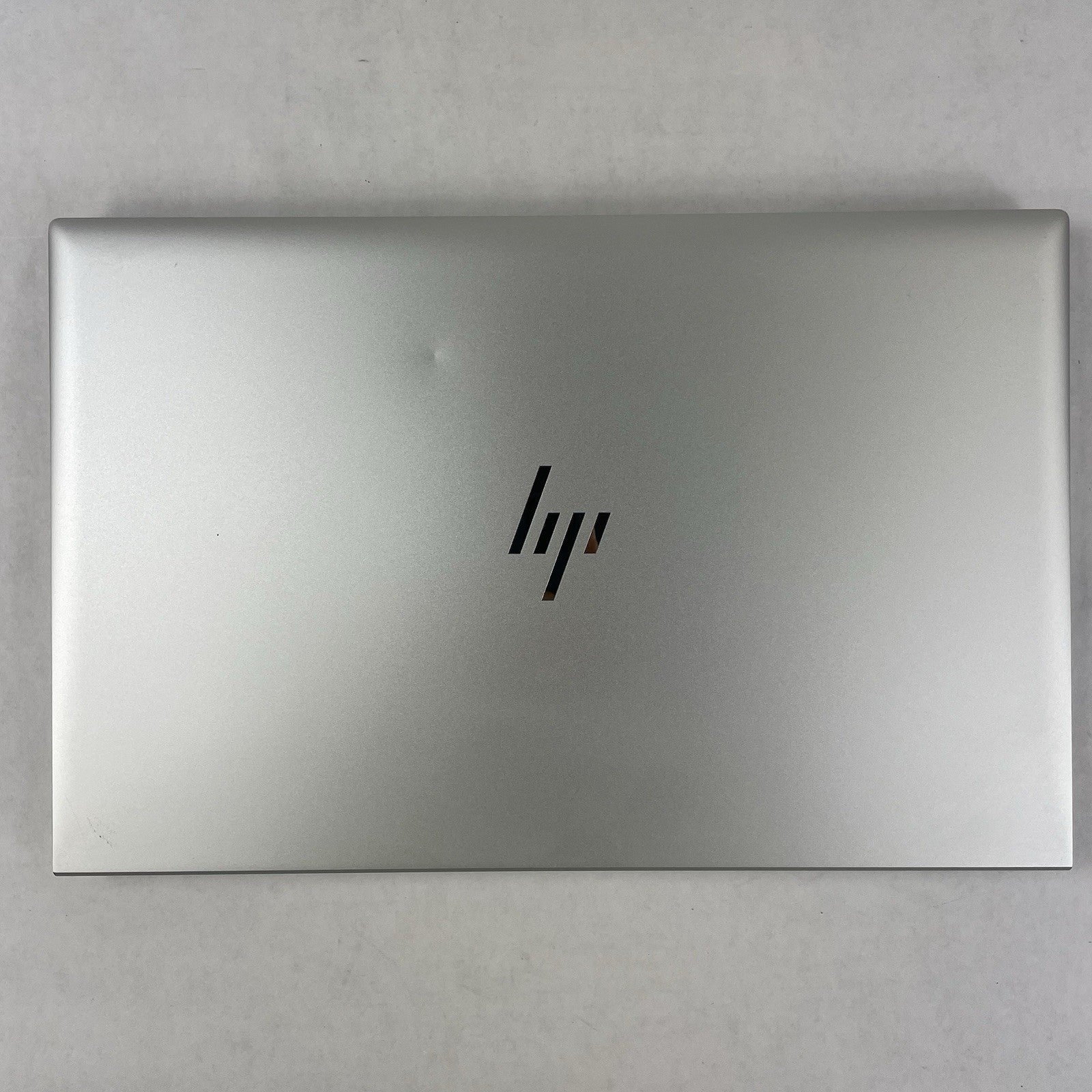 HP EliteBook 850 G8 15.6" i5-1145G7 2.60 GHz 16 GB RAM No SSD/OS/AC - Dents13