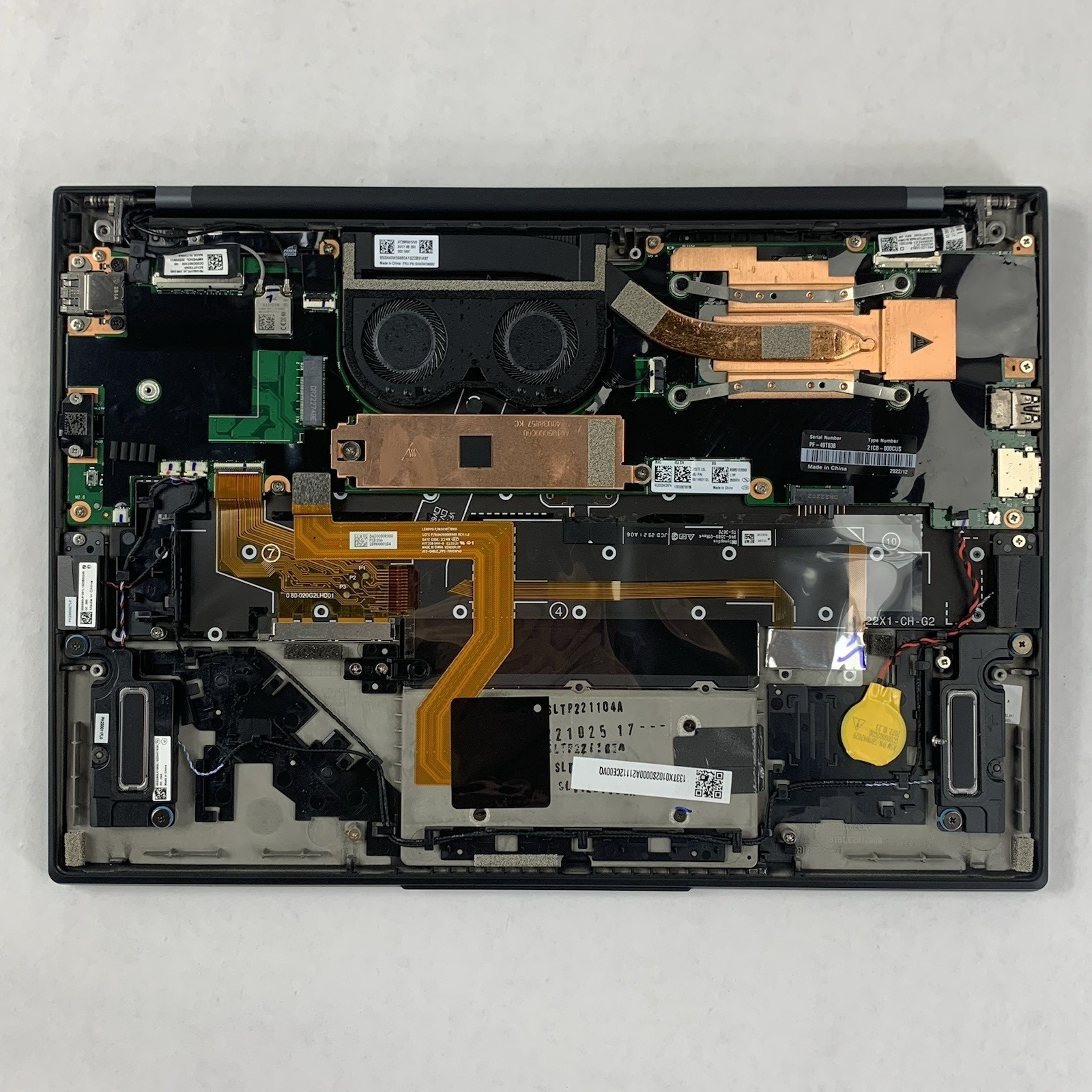 Lenovo ThinkPad X1 Carbon Gen 10 i7-1260p 2.1 GHz 16 GB Ram No OS/SSD/AC/Batt10