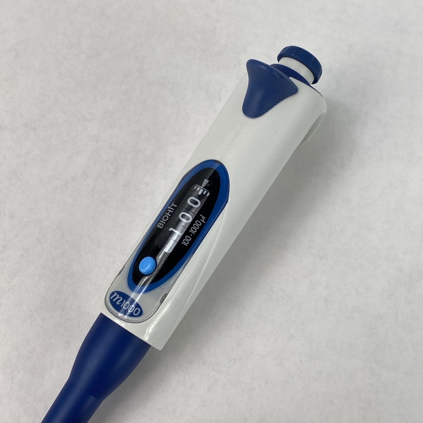 Biohit m1000 100-1000 µL Single Channel Handheld Manual Pipette6