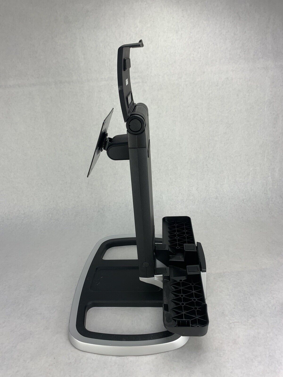 HP Integrated Work Center Stand 653005-001