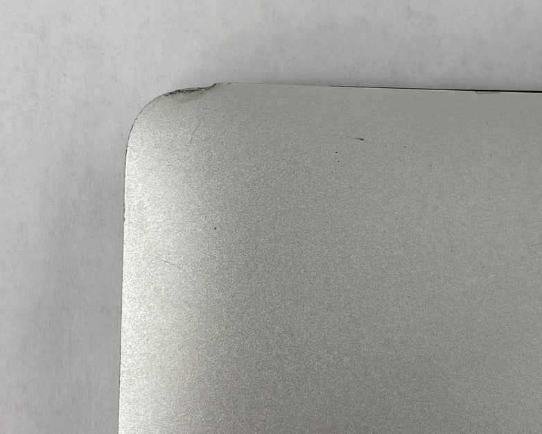 Apple MacBook Air A1369 2011 13" 1.7GHz i5 4GB RAM 250GB SSD os10.13.6 109Cycles