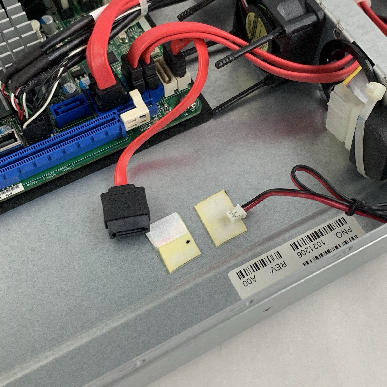 Tandberg RDX Quikstation 4 RMN-A-01-14 Desktop StorageLoader No HDD No OS19