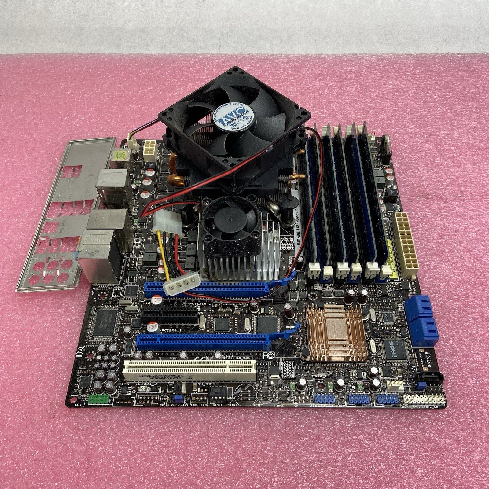 Asus Nvidia GeForce GTX 260 896 MB DDR3 PCI Express x16 Graphics Card1