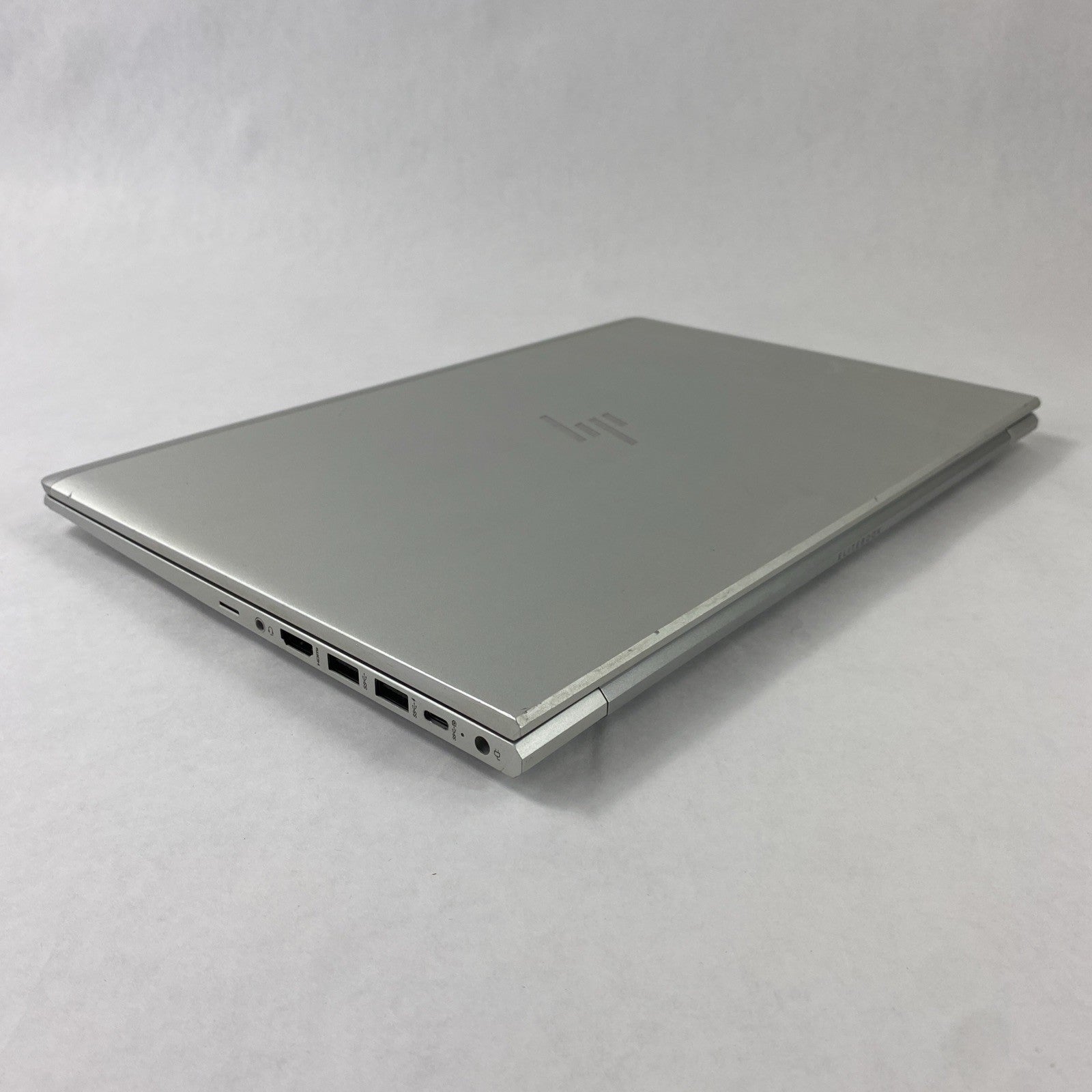 HP EliteBook 655 G10 AMD Ryzen 7 Pro 7730U 2.00 GHz 16 GB RAM 15.6" No HDD No OS