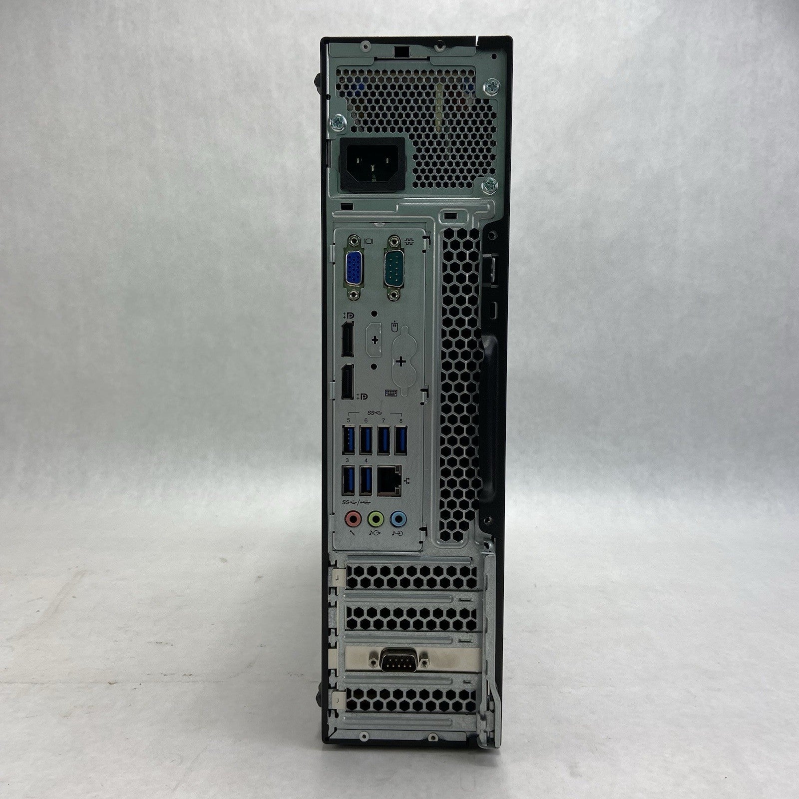 Lenovo ThinkCentre M900 SFF Intel Core i5-6500 3.2GHz 8GB RAM No HDD No OS4