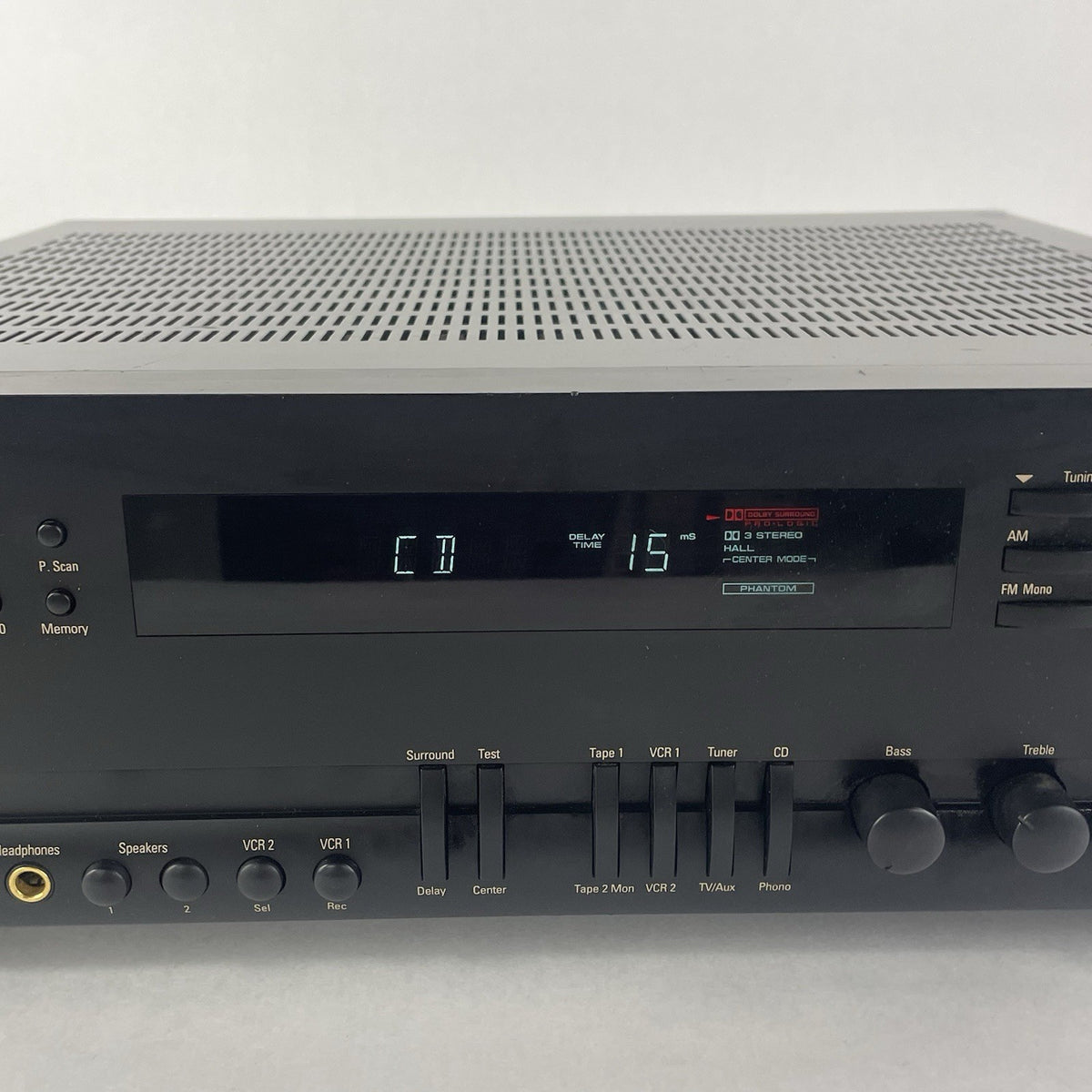 Harman Kardon AVR 20II 5.1 A/V Receiver - Tested3