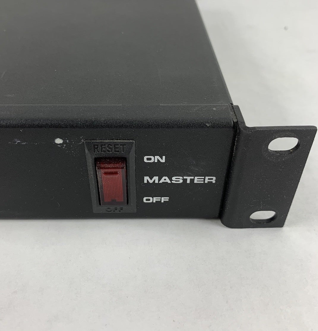 Middle Atlantic Products PD-915R 120V-15A-60Hz 8-Port Rackmount Power Center4
