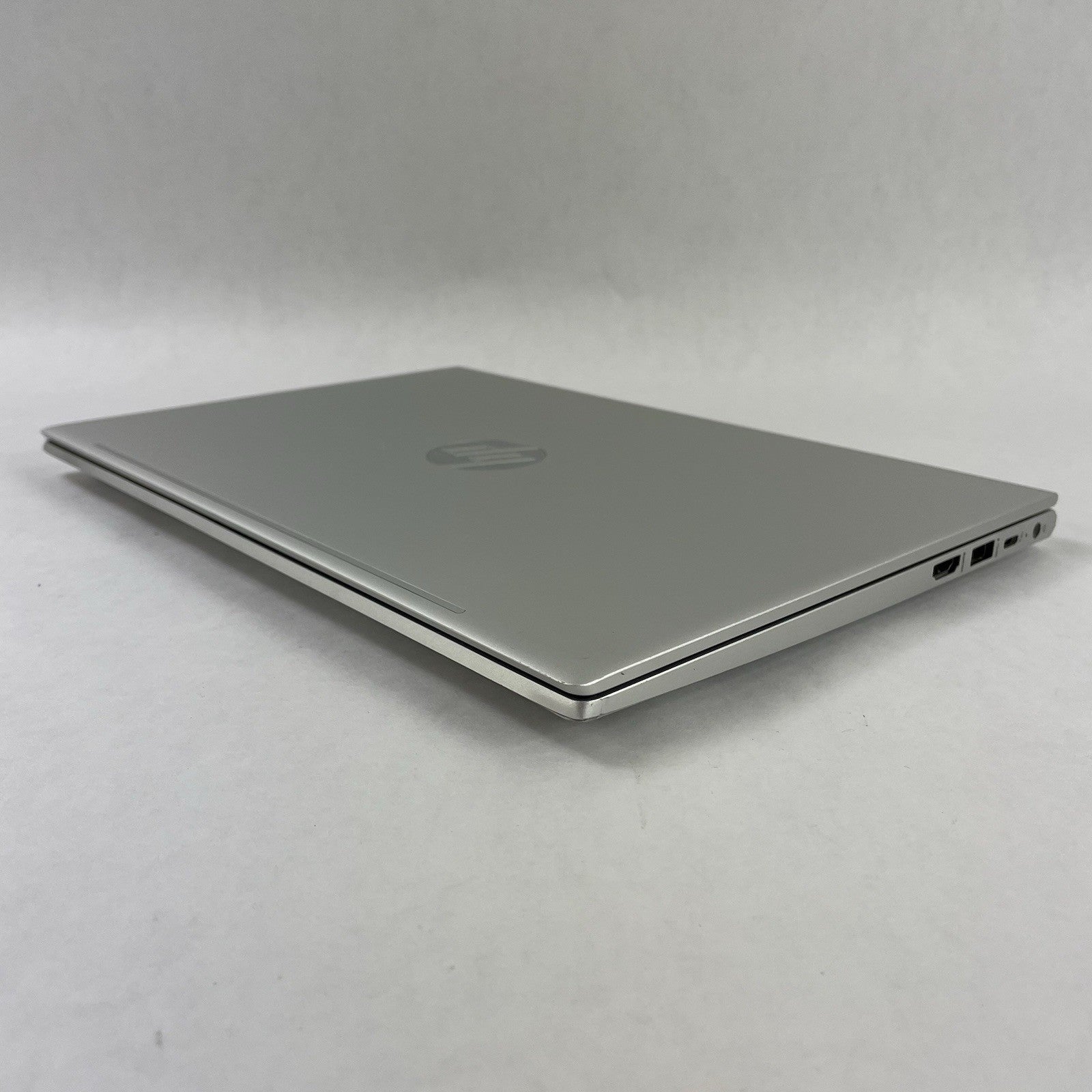 HP ProBook 630 G8 13.3" i7-1165G7 2.80 GHz 8 GB RAM No SSD/OS/AC9