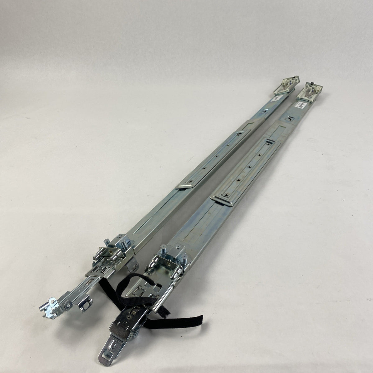 Dell 00D3963 1U Left and Right Sliding Server Rails0