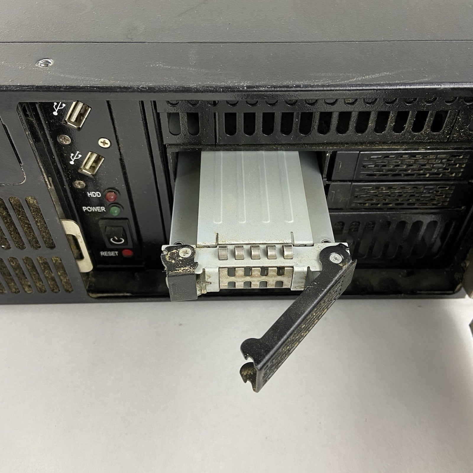 General Technics 3U Server Chasis Antec EA-650 Platinum 80 Plus3
