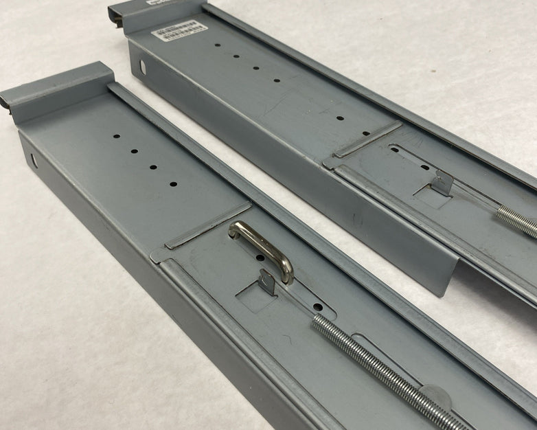 IBM/Lenovo Storwize 45W8837 48W8838 2U Rail Set