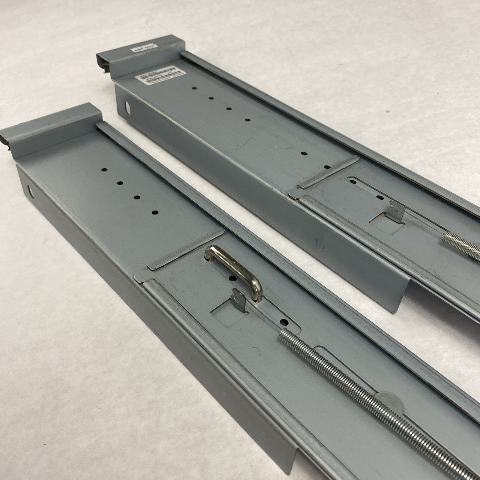 IBM/Lenovo Storwize 45W8837 48W8838 2U Rail Set3