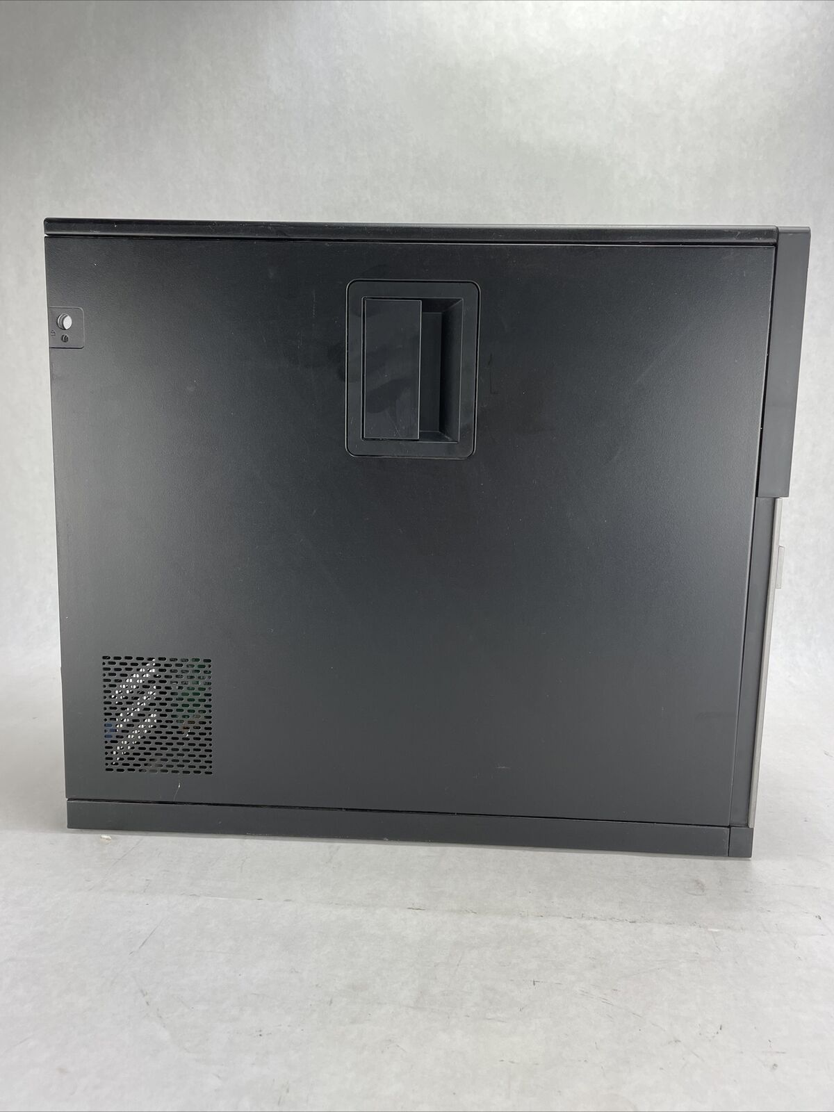 Dell Optiplex 390 MT Intel Core i5-2400 3.1GHz 4GB RAM No HDD No OS