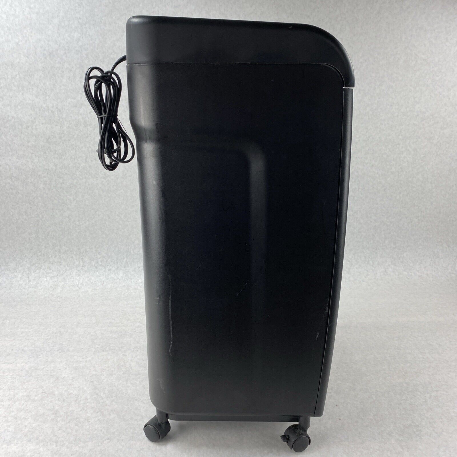 Swingline SX19-09 Super Cross-Cut Jam Free Shredder SWI1758493