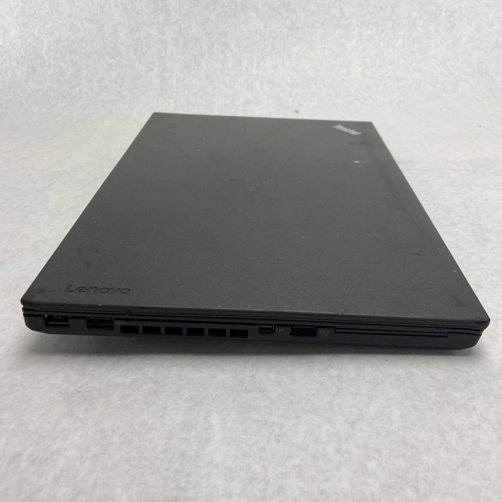 Lenovo ThinkPad T460 Intel Core i5-6300U 2.40 GHz 8 GB RAM 14" No HDD No OS