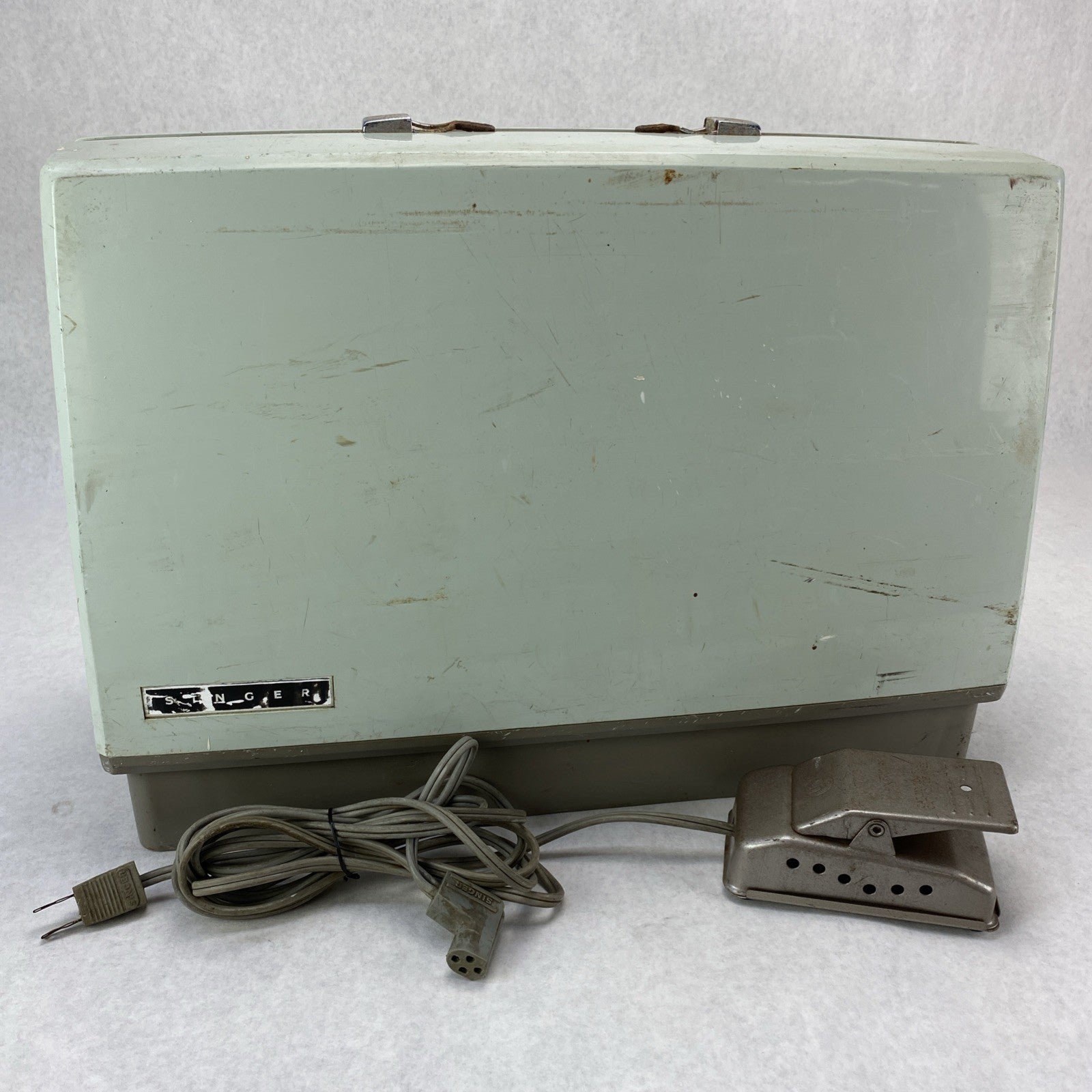 Vintage Singer Touch & Sew 603E Sewing Machine With Pedal - Viking Sewing Center14