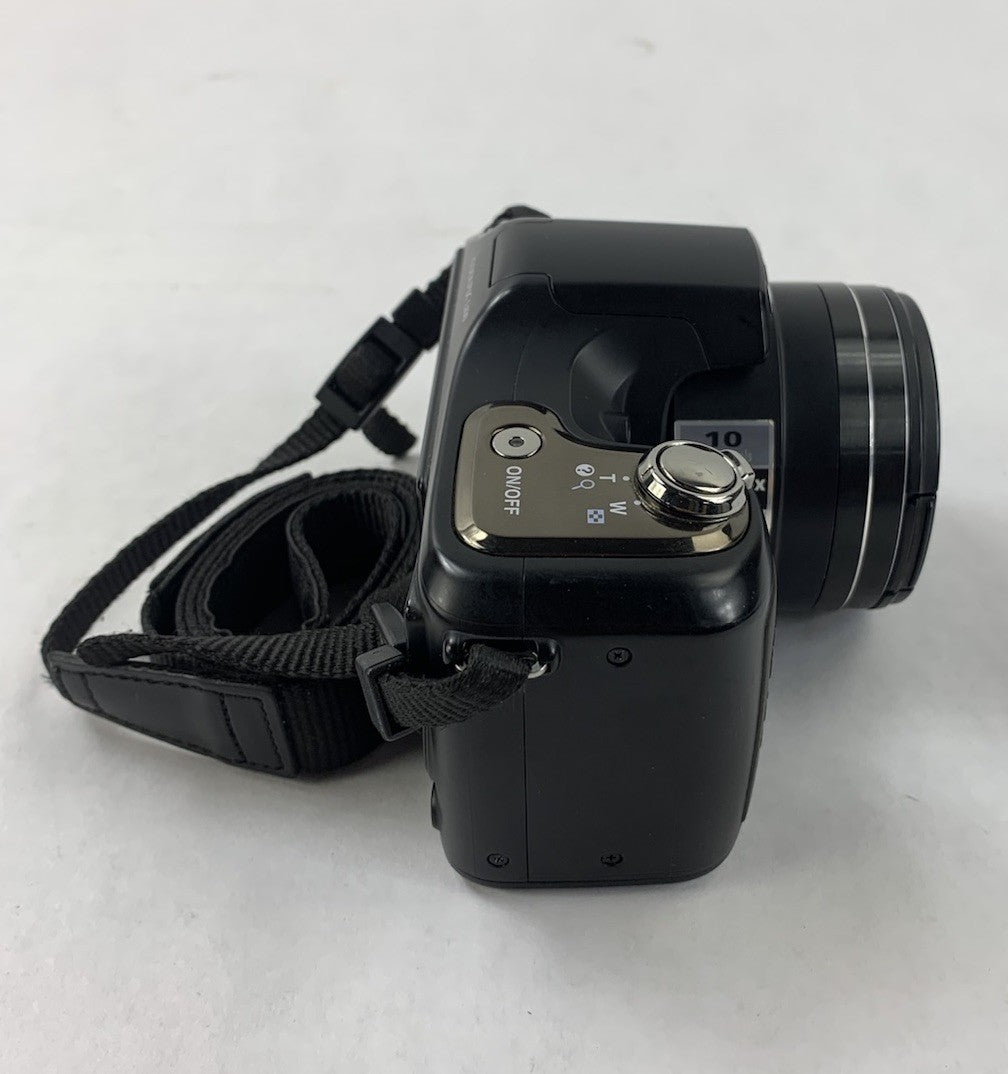 Nikon Coolpix L100 10.0MP Digital Camera - Tested8