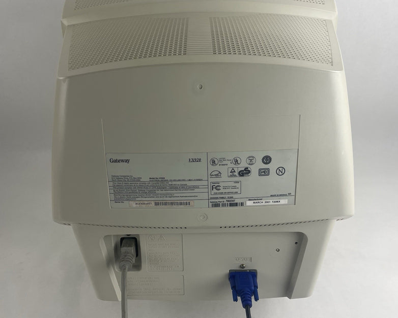 Gateway VX920 Diamondtron NF 17" Flatscreen CRT Monitor 1600x1200 85Hz