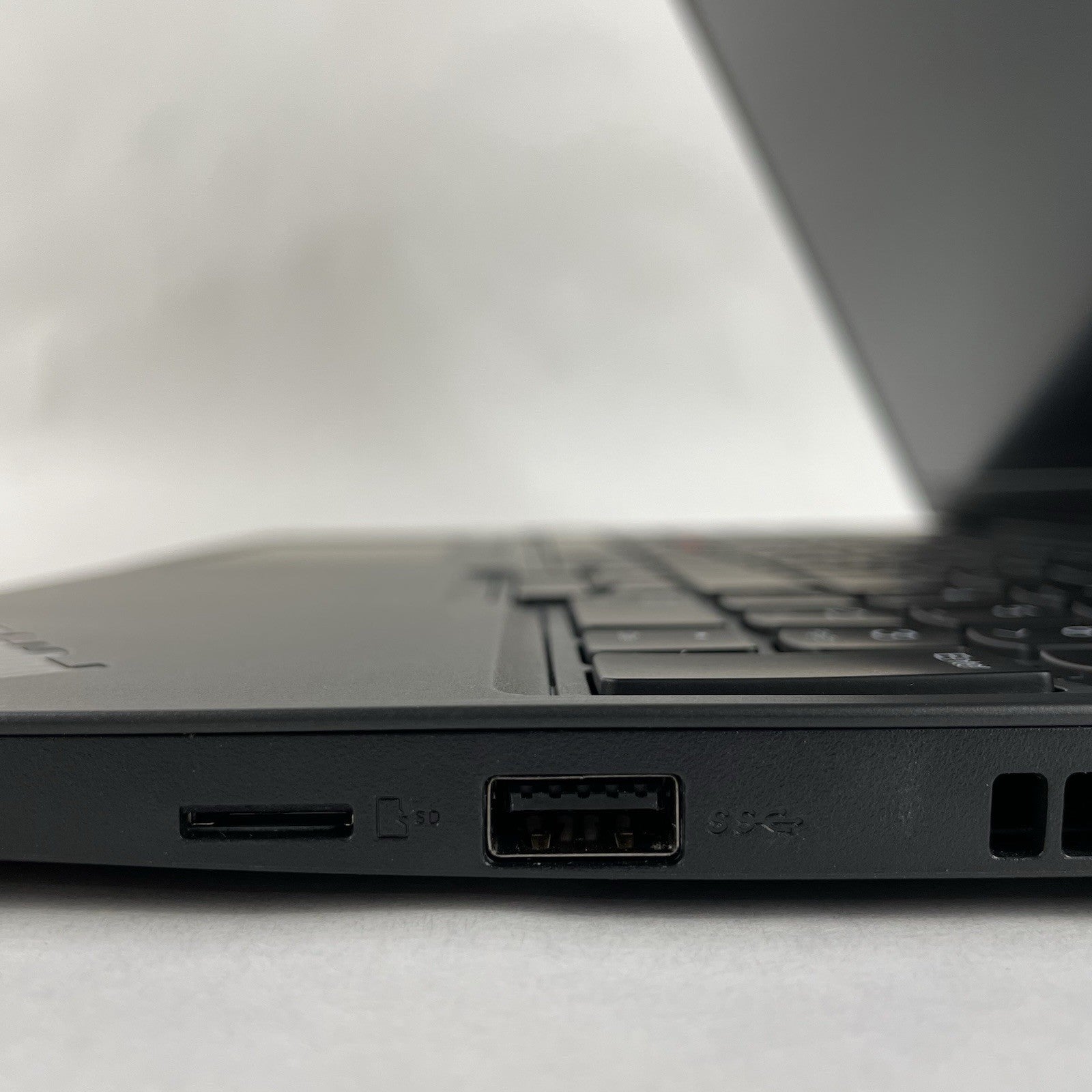 Lenovo ThinkPad L15 Gen3 15.6" Ryzen5 Pro 5675U 2.3GHz 8GB RAM No SSD/OS/AC/Batt7