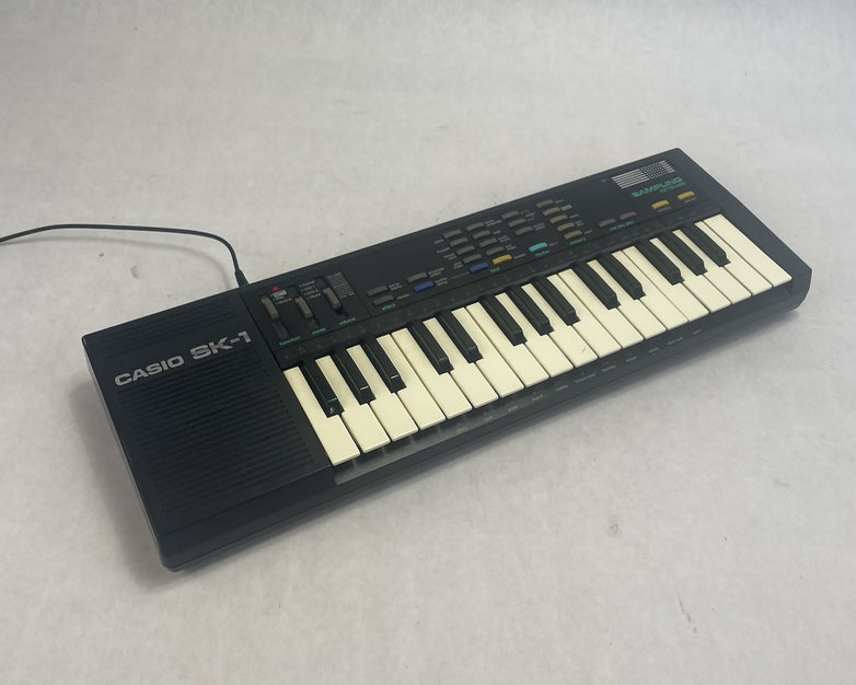 Casio SK-1 Portable 32 Key Sampling Keyboard