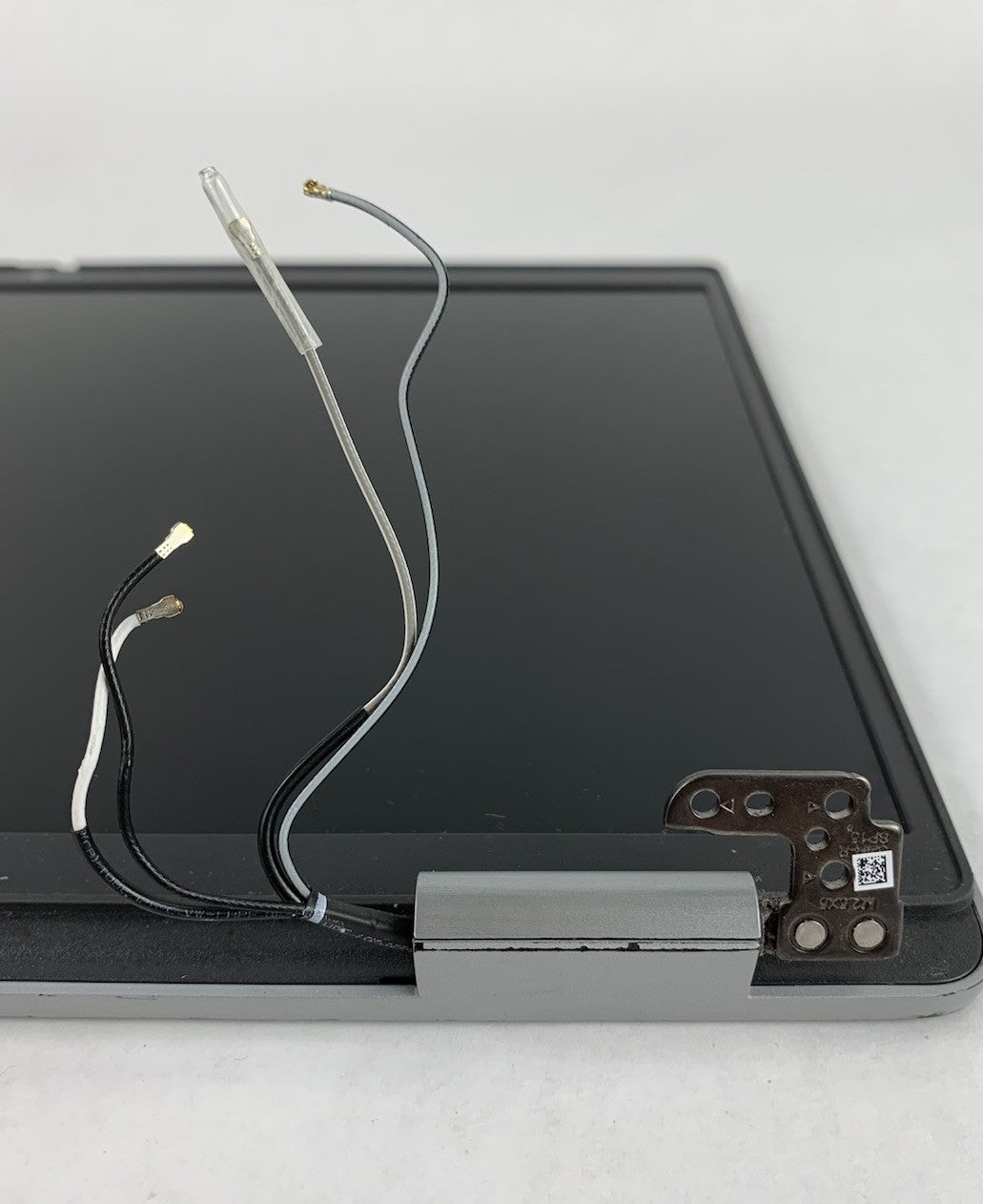 Dell Latitude 5520 15.6" FHD 1920x1080 Non-Touch Screen Assembly - Tested4