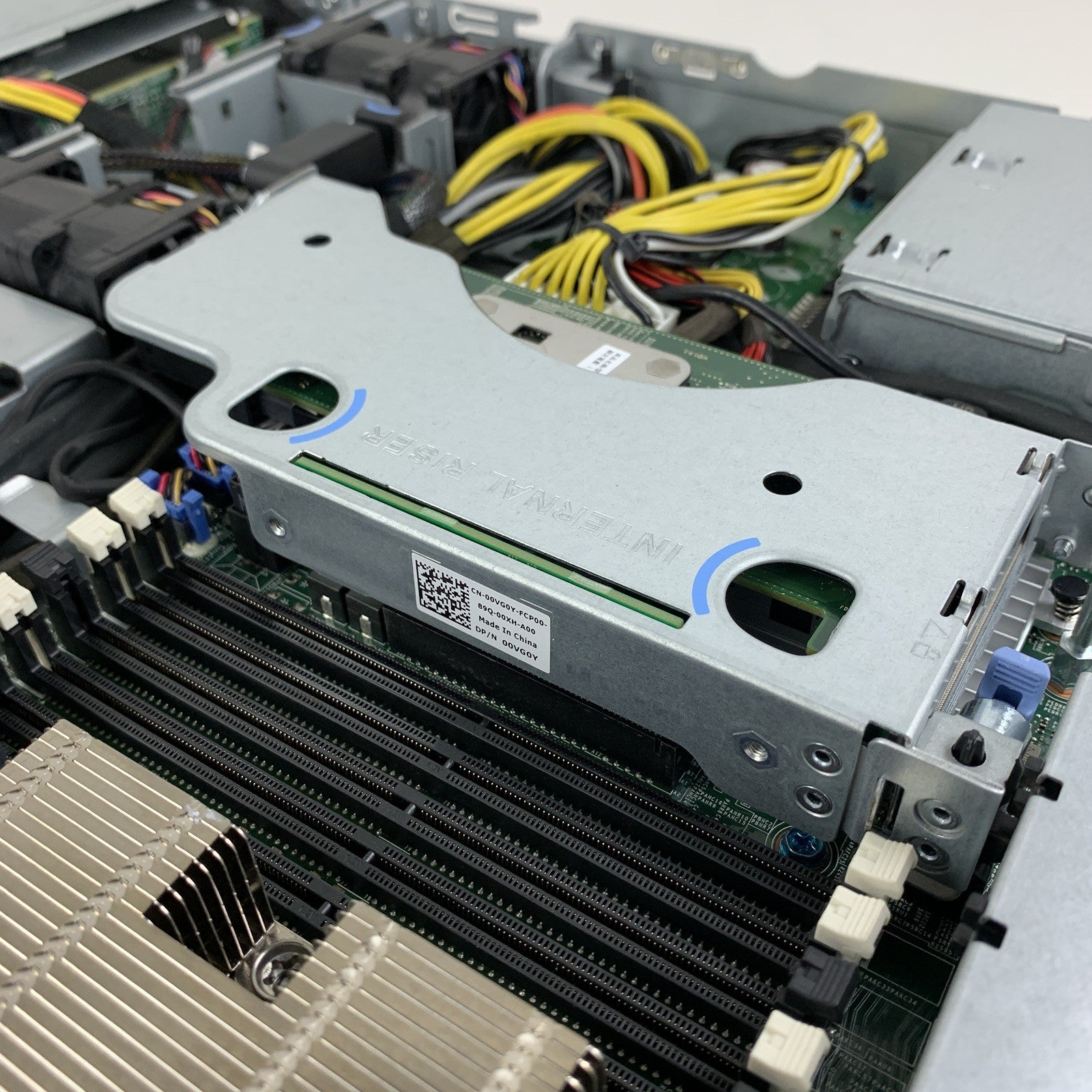 Dell Poweredge R440 1U Server 2x Silver 4114 2.2 GHz 32 GB Ram No OS No HDD