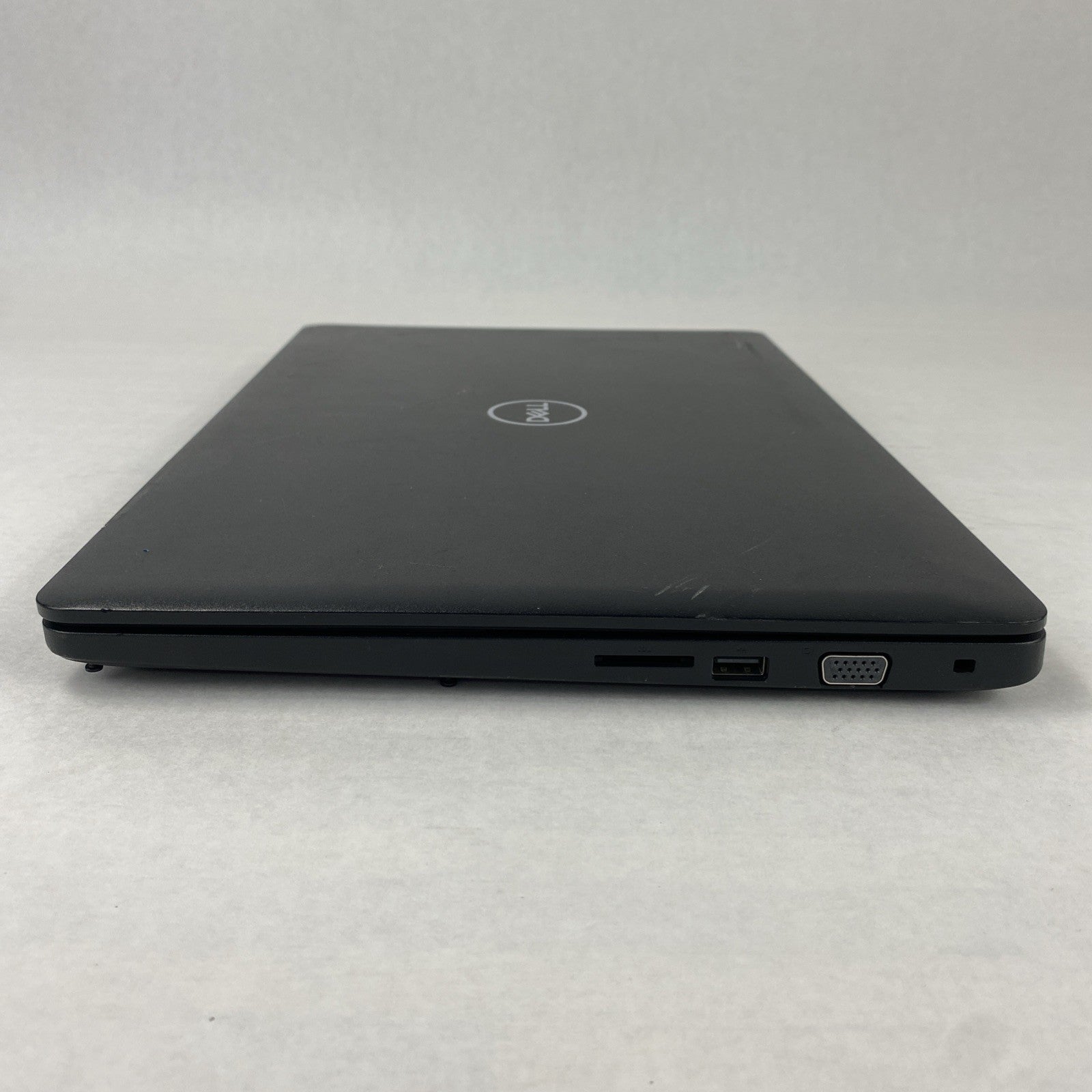 Dell Latitude 3580 Intel Core i3-6006U 2.00 GHz 8 GB RAM 15.6" No HDD No OS