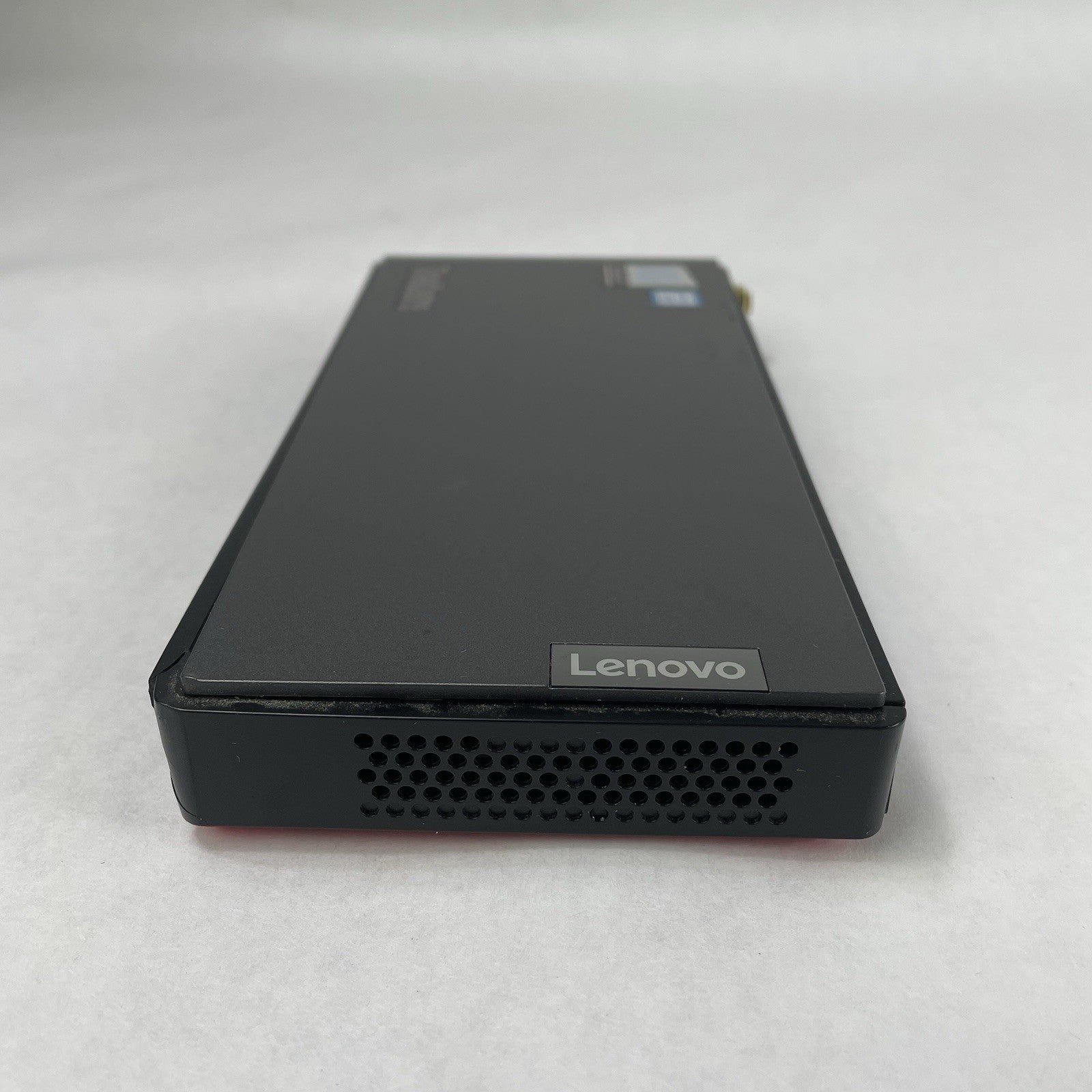 Lenovo Thinkcentre M90n-1 Micro i5-8265U 1.6GHz 8GB RAM No M.2/OS/AC - Bad Edge3