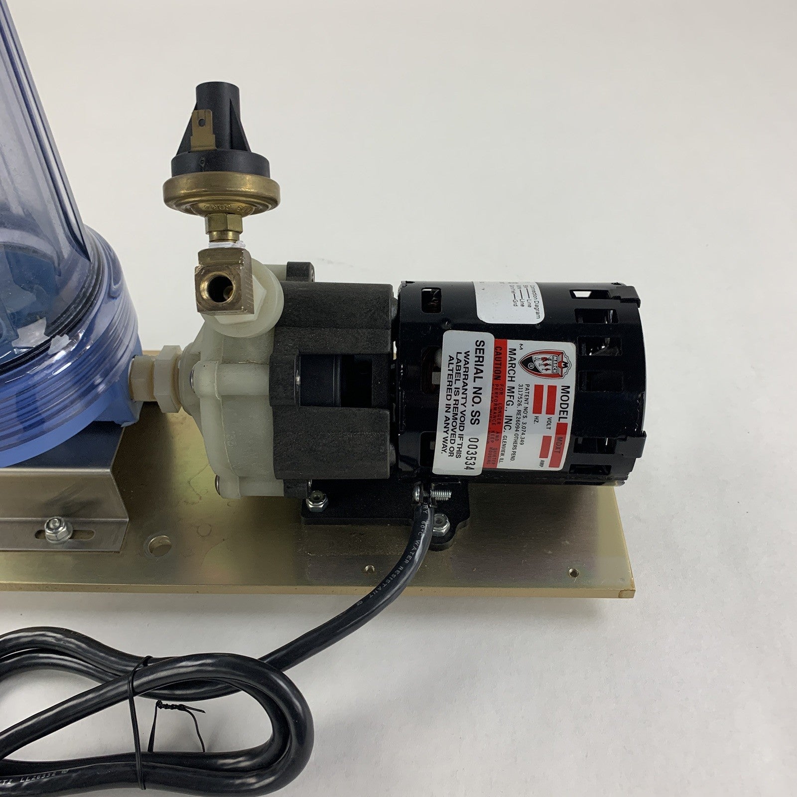 March MFG MDXT Centrifugal Magnetic Pump 1300/1550 RPM 50/60Hz SAE w/ Vessel