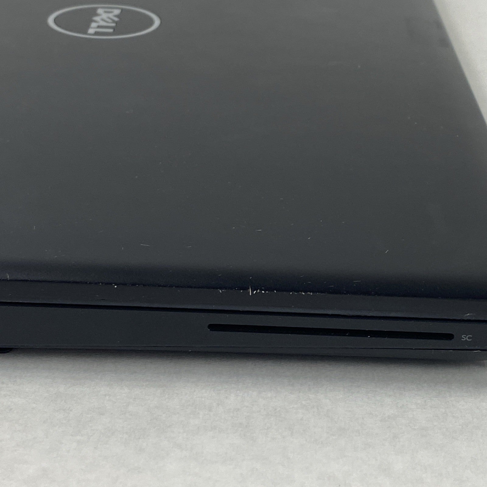 Dell Latitude 5580 Intel Core i5-7300U 2.60 GHz 8 GB RAM 15.6" No HDD No OS