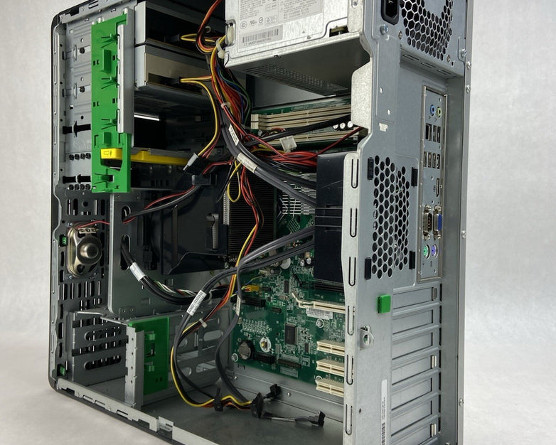 HP Compaq dc7900 MT Intel Core 2 Duo E8400 3GHz 1GB RAM No HDD No OS