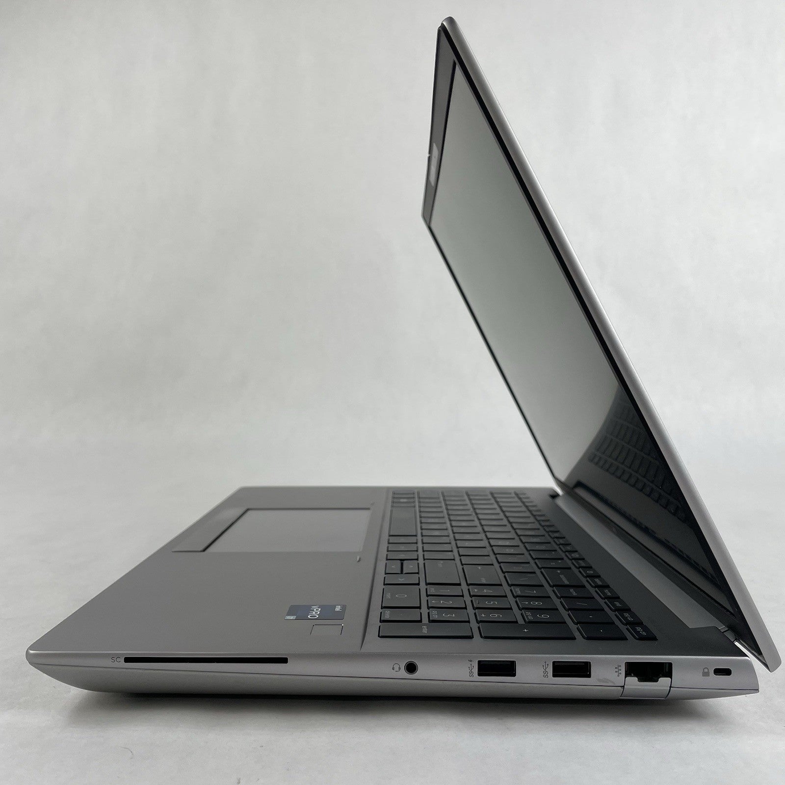 HP ZBook Fury 16 G9 16" i7-12850HX 4.158 GHz 16 GB RAM No SSD/OS/AC/Battery/GPU3