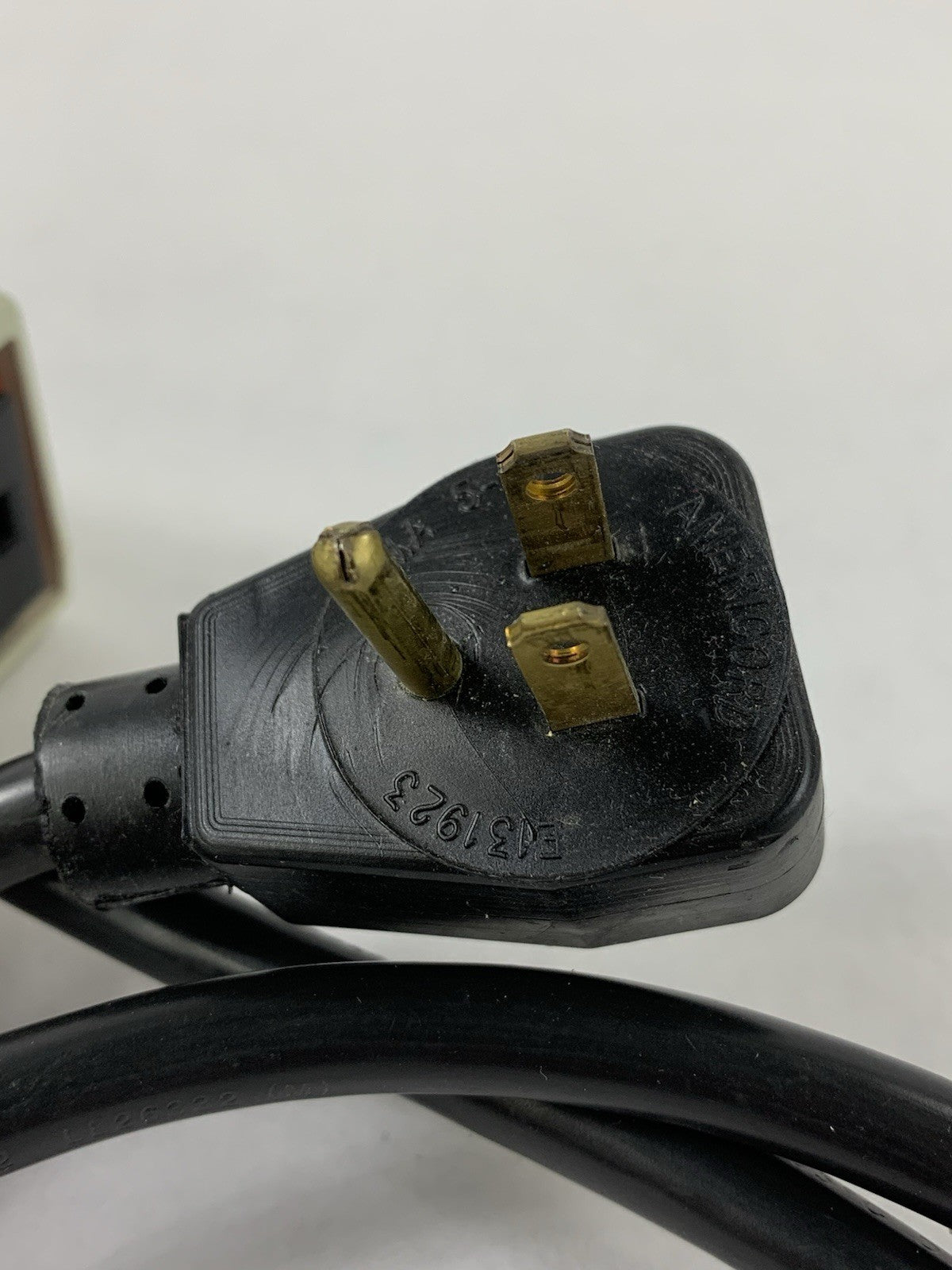 Tesco TES 7C Transient Voltage Surge Suppressor7
