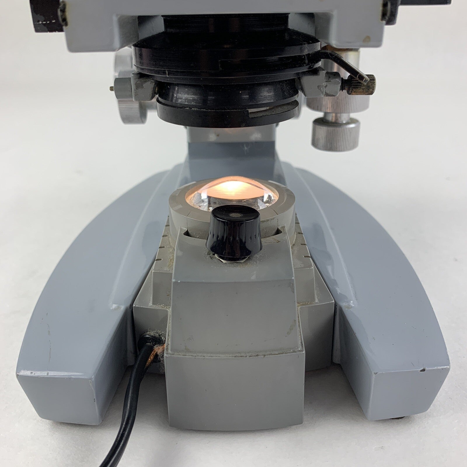 American 1037 Spencer Laboratory Microscope 100/1.25, Oil 10/.25, 45x NA 56