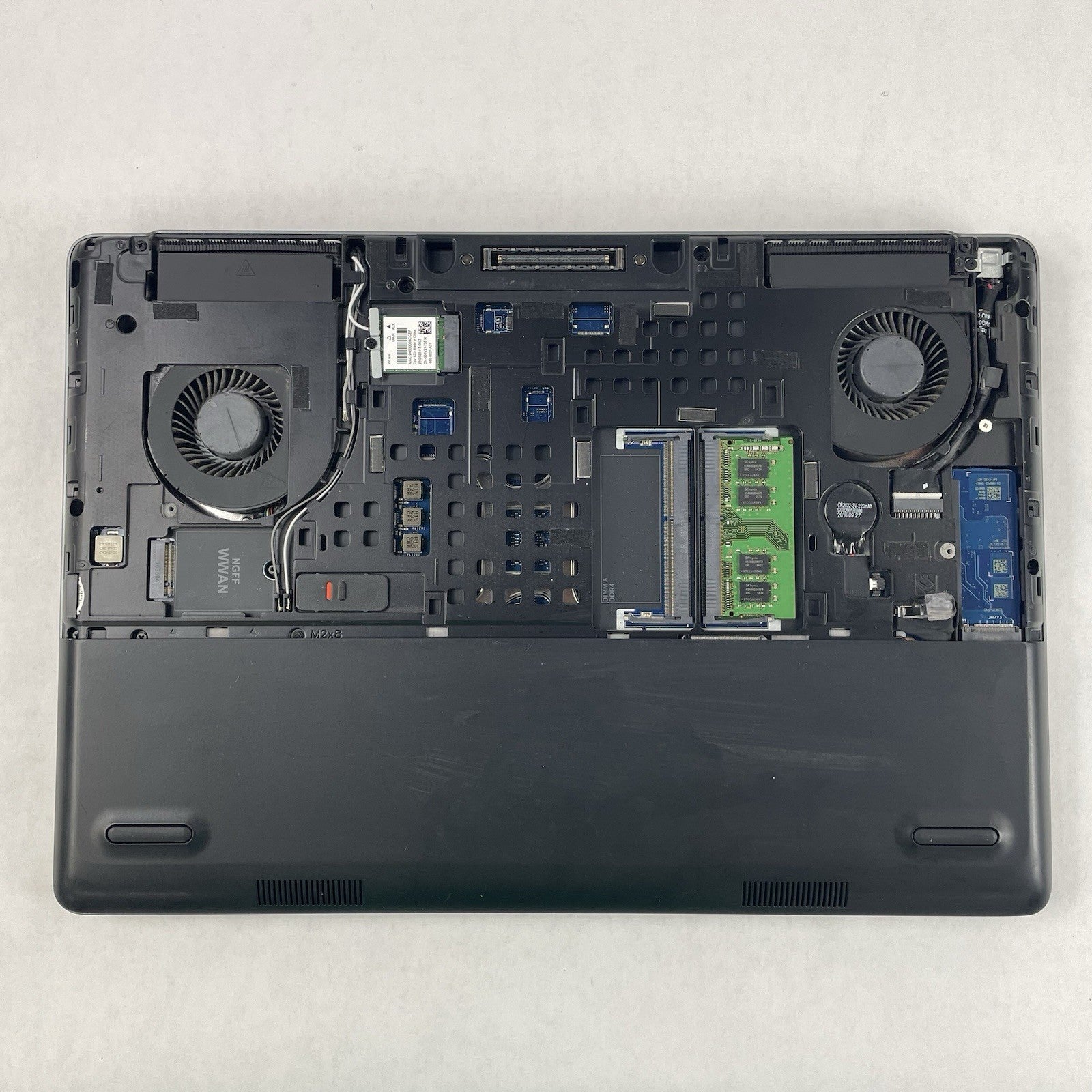 Dell Precision 7510 15.6" i7-6820HQ 2.70 GHz 8 GB RAM No SSD/OS/AC/Batt - READ13