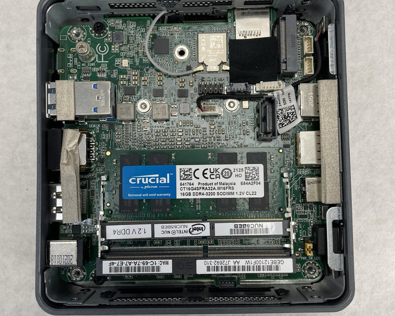 Intel NUC Micro NUC8BEK Core i5-8259U 2.30 GHz 16 GB Ram No SSD No OS