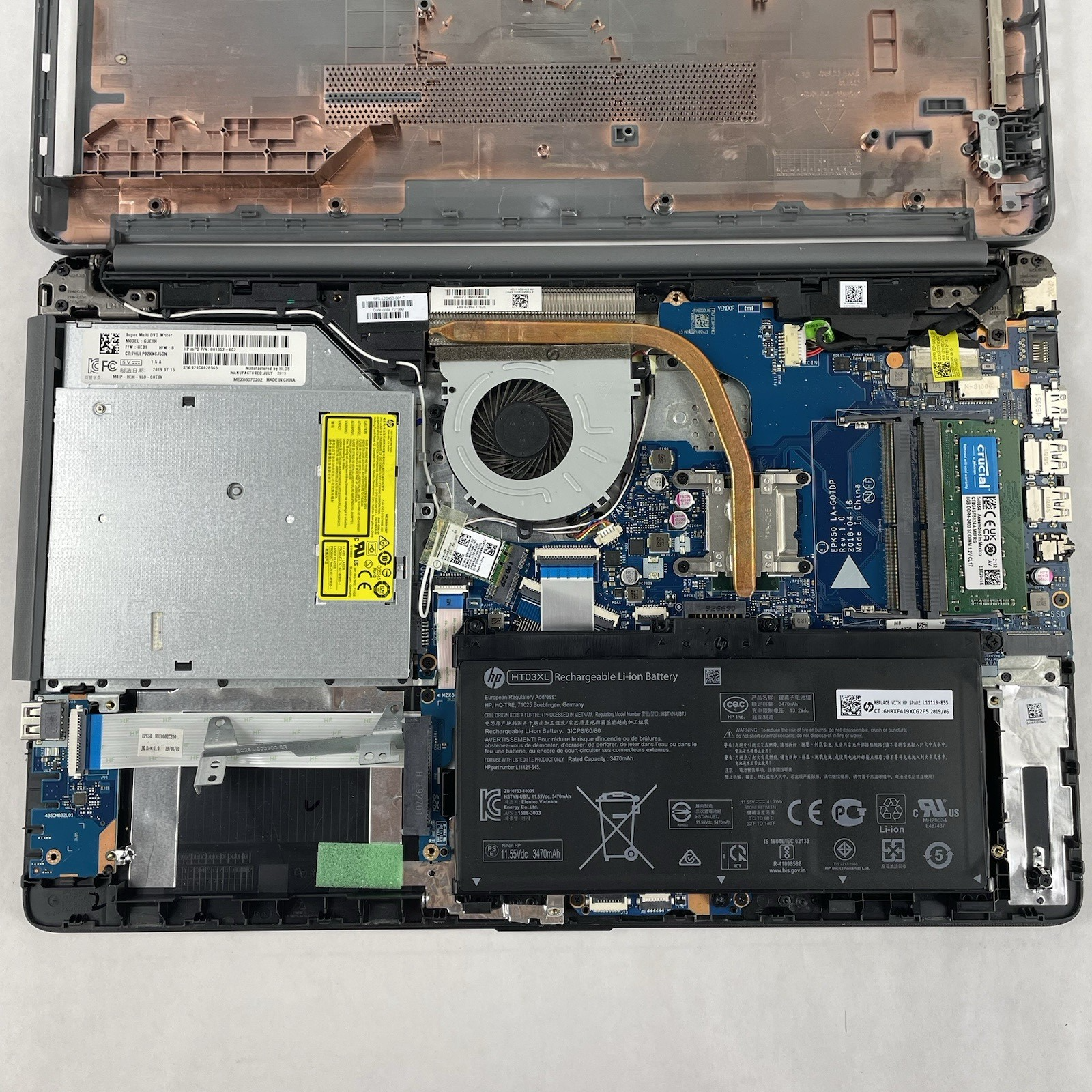 HP 15-da0046nr 15.6" i3-7020U 2.30 GHz 8 GB RAM No SSD No OS No AC16