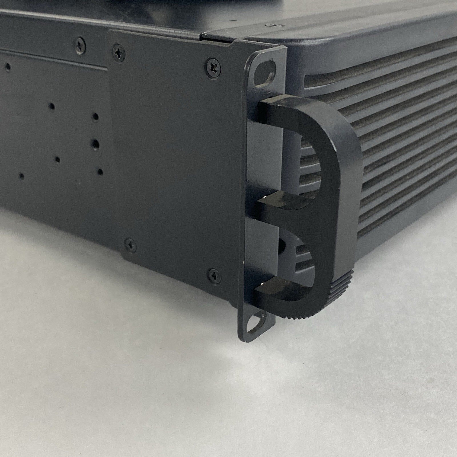 Liebert PS1000RT3-120W Ups8