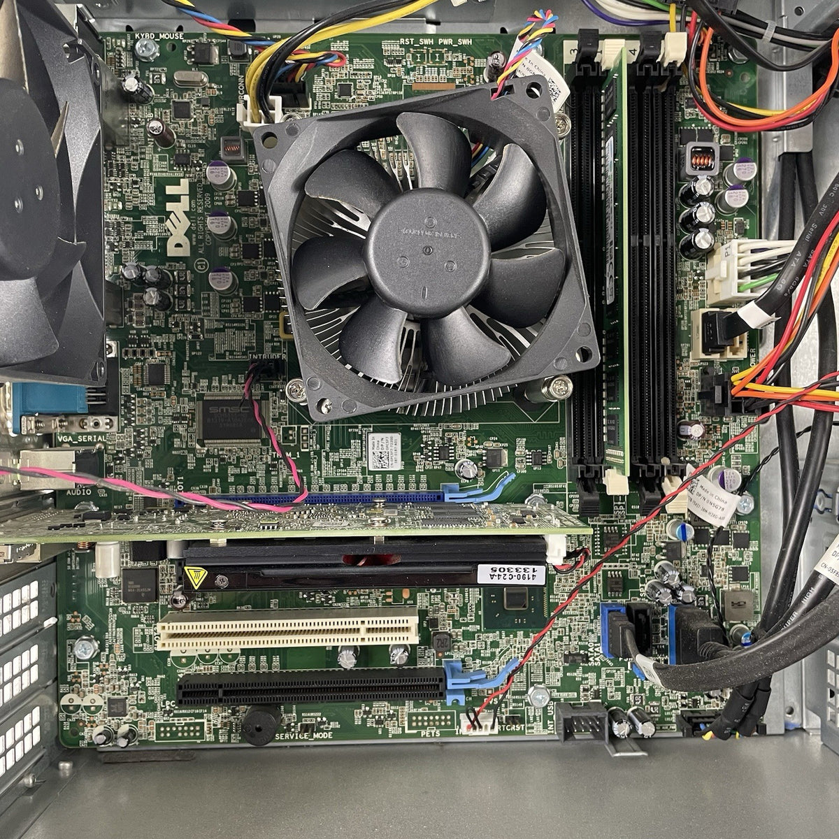 Dell Optiplex 9020 MT i5-4670 3.40 GHz 4 GB RAM No HDD/OS AMD Radeon 4190-C24-A13