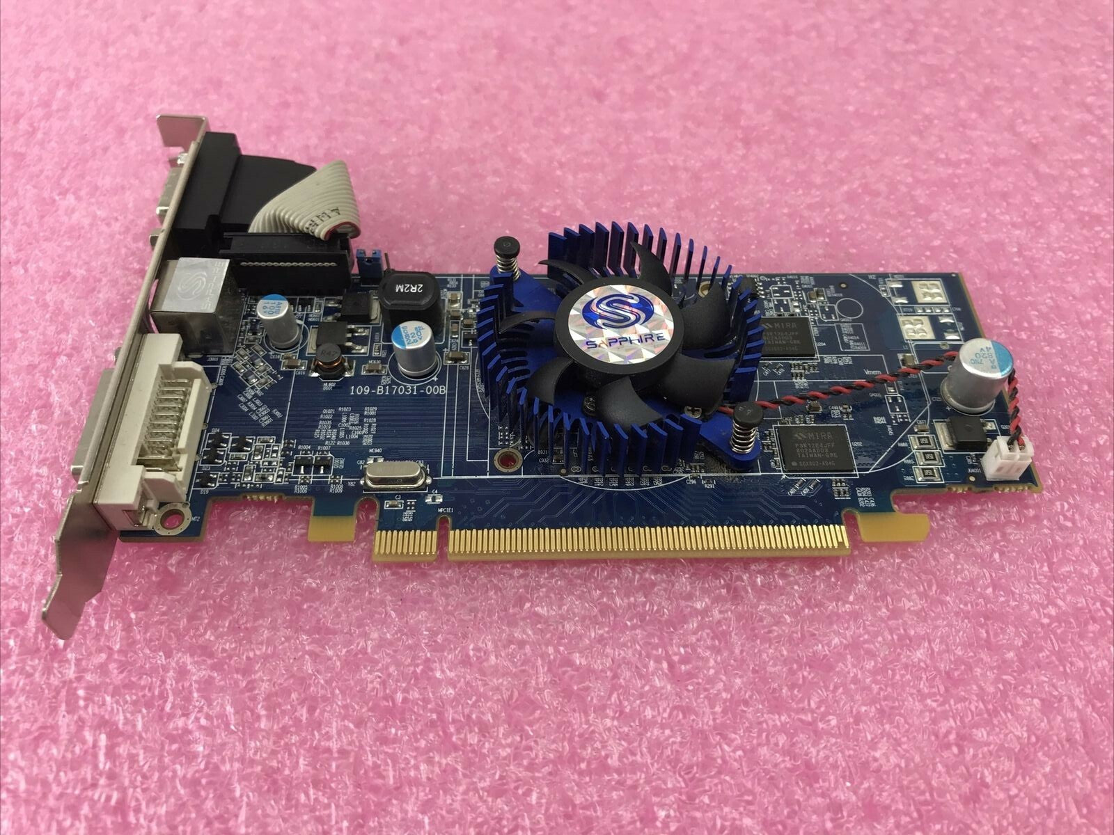 Sapphire ATI Radeon Graphics Card 188-02E40-5SA