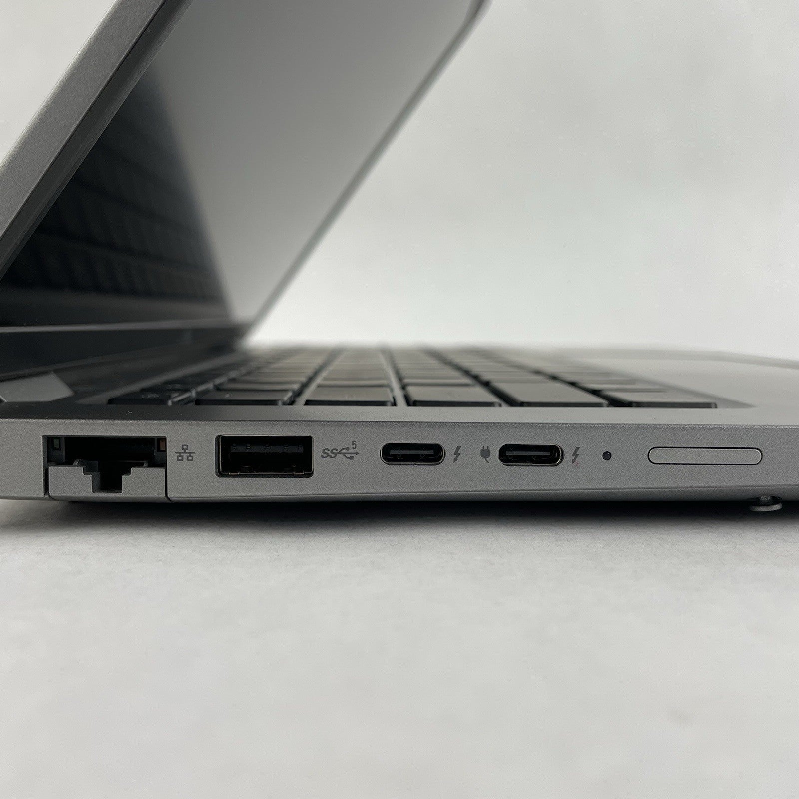 Dell Latitude 5440 14" i5-1345U 4.35 GHz 8 GB RAM No OS/SSD/AC5