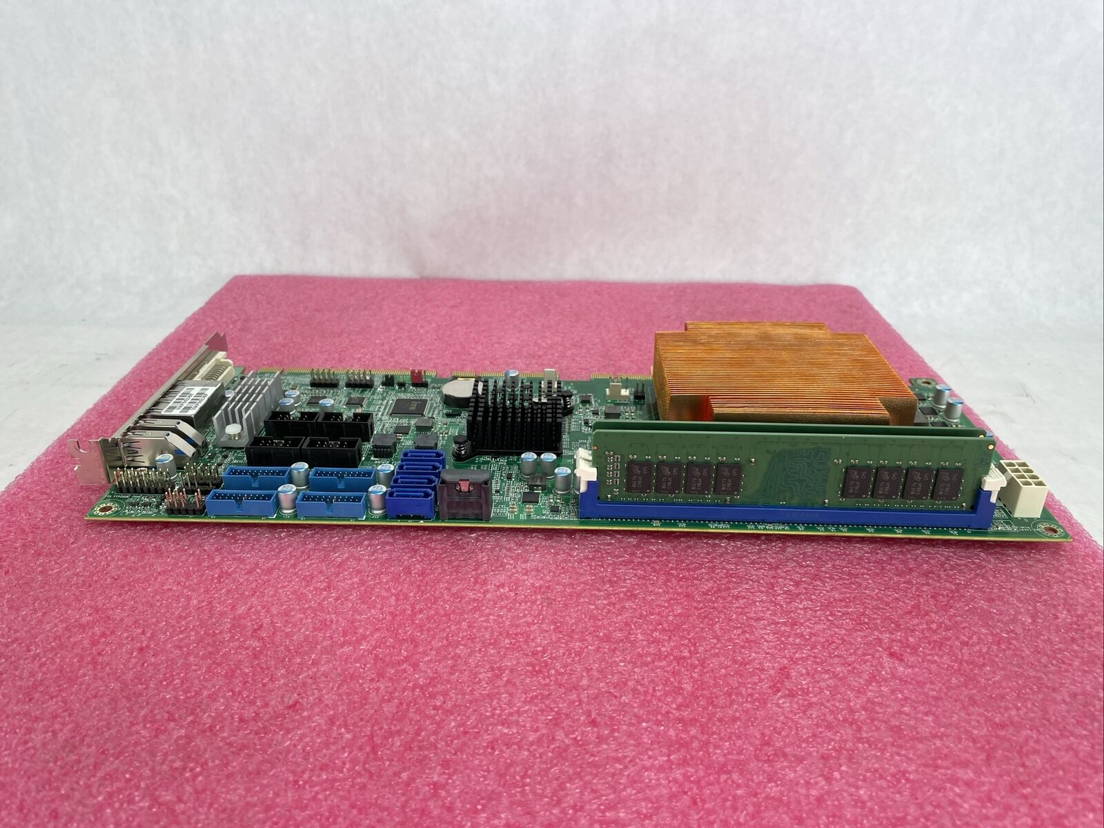 ROBO-8113VG2AR-Q170 200 Single Board Computer Intel i7-7770 3.6GHz 4GB RAM