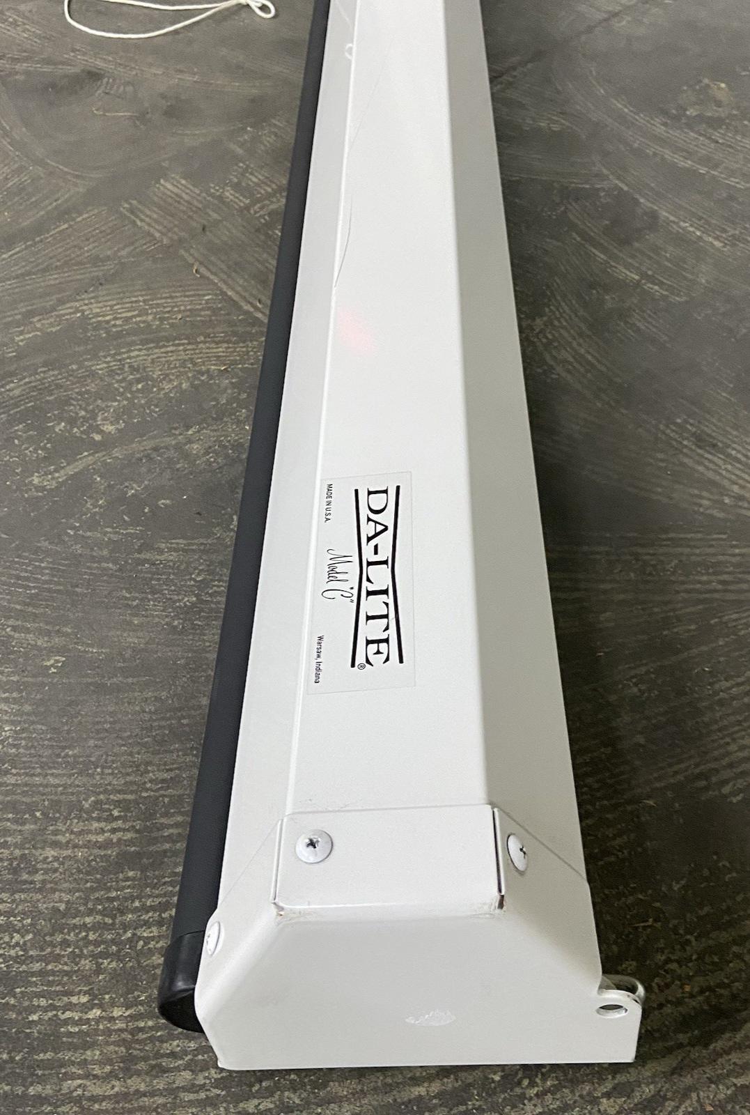 Da-Lite  Model C Manual Projection Screen 96" 16:10 - Tensioner Broken