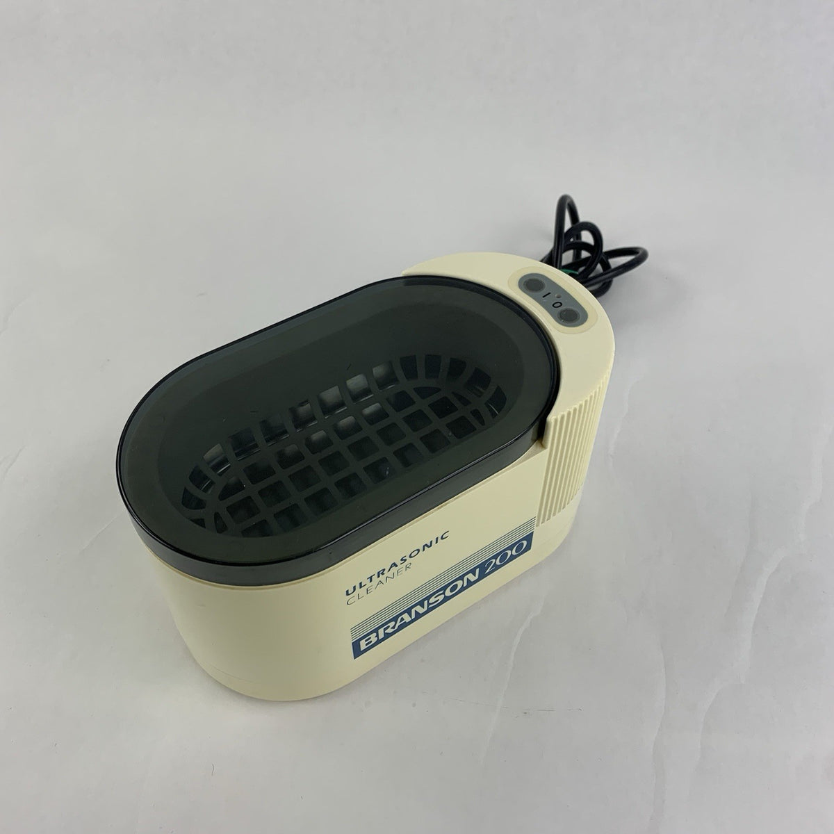 Branson 200 Ultrasonic Cleaner - Powers On1