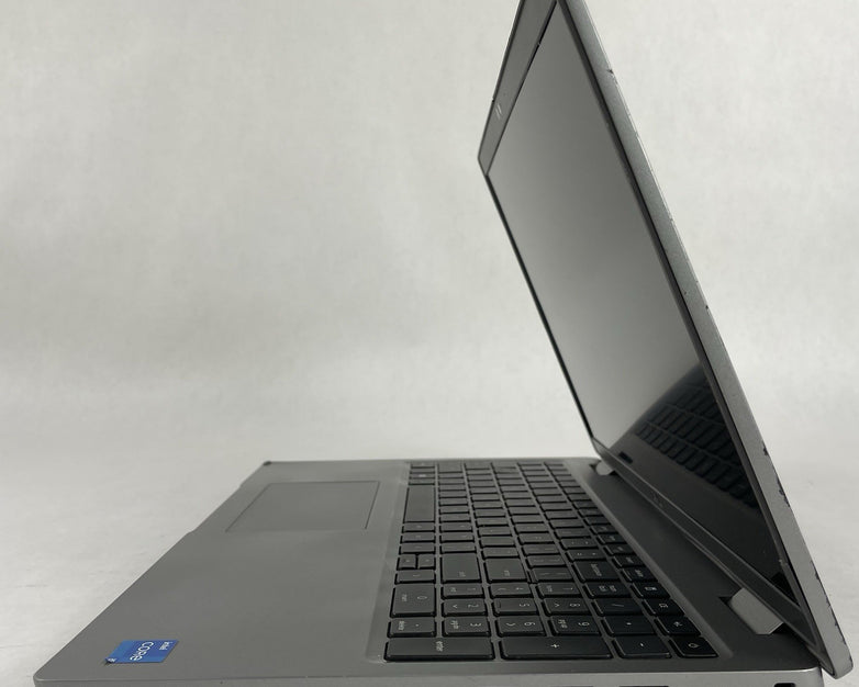 Dell Latitude 5520 15.6" i5-1135G7 2.40 GHz 8 GB RAM No SSD/OS/AC/Batt - READ