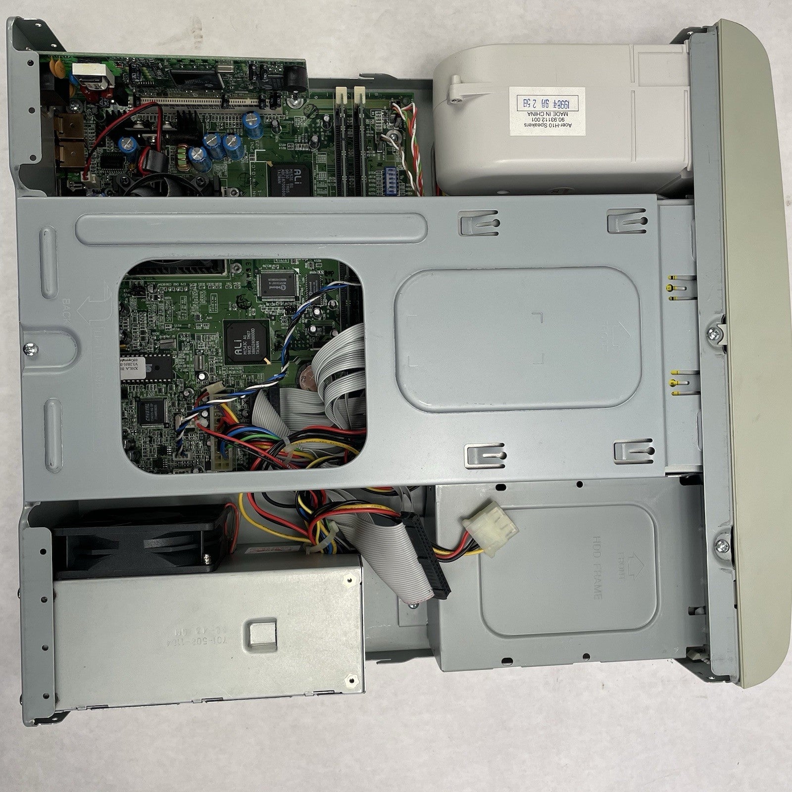 Vintage Acer Aspire AS2100 AMD K6-2 3D Max 64 MB Ram No HDD No OS